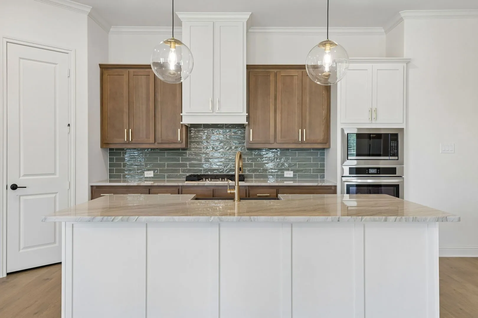 Single Family Residence For Sale in Johnson County , 5009 Valley View Drive, Joshua, Texas 76058, 4 Bedroom, 3 Bathroom, 2 Garage spaces, 2,599 Sqft, built in 2026, New Construction - Incomplete, mls#21195255, Real Estate Agent in Joshua, Homes For Sale in Johnson county, Homes For Sale in Joshua, Realtor in Joshua Texas, Real Estate Brokerage Independent Realty Texas, Luminita Cordes Realtor