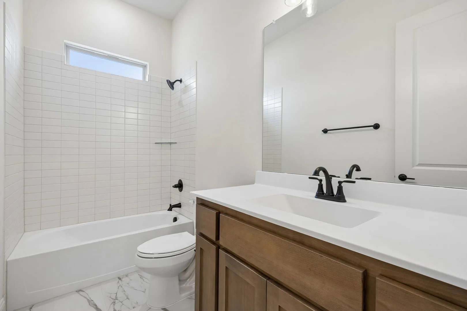 Single Family Residence For Sale in Johnson County , 5009 Valley View Drive, Joshua, Texas 76058, 4 Bedroom, 3 Bathroom, 2 Garage spaces, 2,599 Sqft, built in 2026, New Construction - Incomplete, mls#21195255, Real Estate Agent in Joshua, Homes For Sale in Johnson county, Homes For Sale in Joshua, Realtor in Joshua Texas, Real Estate Brokerage Independent Realty Texas, Luminita Cordes Realtor