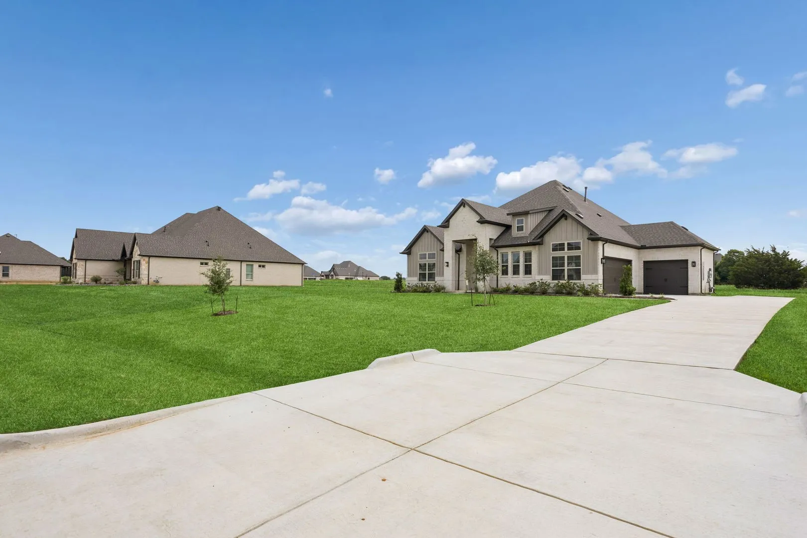 Single Family Residence For Sale in Johnson County , 5009 Valley View Drive, Joshua, Texas 76058, 4 Bedroom, 3 Bathroom, 2 Garage spaces, 2,599 Sqft, built in 2026, New Construction - Incomplete, mls#21195255, Real Estate Agent in Joshua, Homes For Sale in Johnson county, Homes For Sale in Joshua, Realtor in Joshua Texas, Real Estate Brokerage Independent Realty Texas, Luminita Cordes Realtor