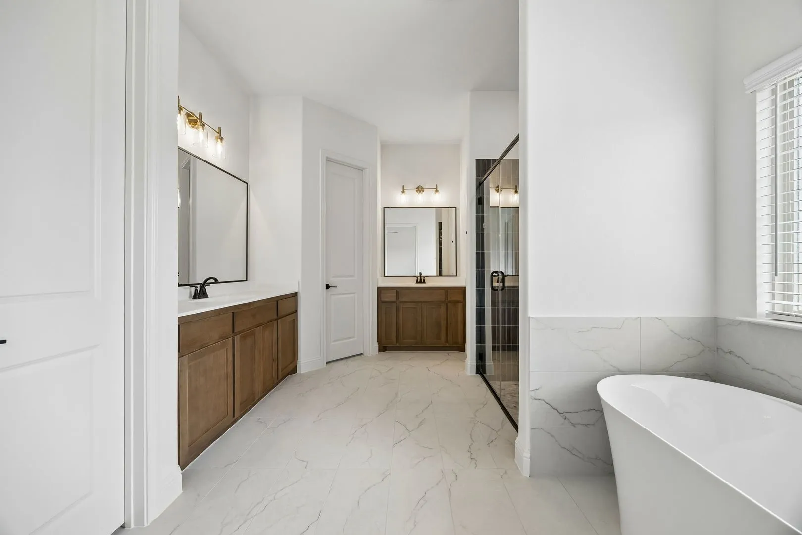 Single Family Residence For Sale in Johnson County , 5009 Valley View Drive, Joshua, Texas 76058, 4 Bedroom, 3 Bathroom, 2 Garage spaces, 2,599 Sqft, built in 2026, New Construction - Incomplete, mls#21195255, Real Estate Agent in Joshua, Homes For Sale in Johnson county, Homes For Sale in Joshua, Realtor in Joshua Texas, Real Estate Brokerage Independent Realty Texas, Luminita Cordes Realtor