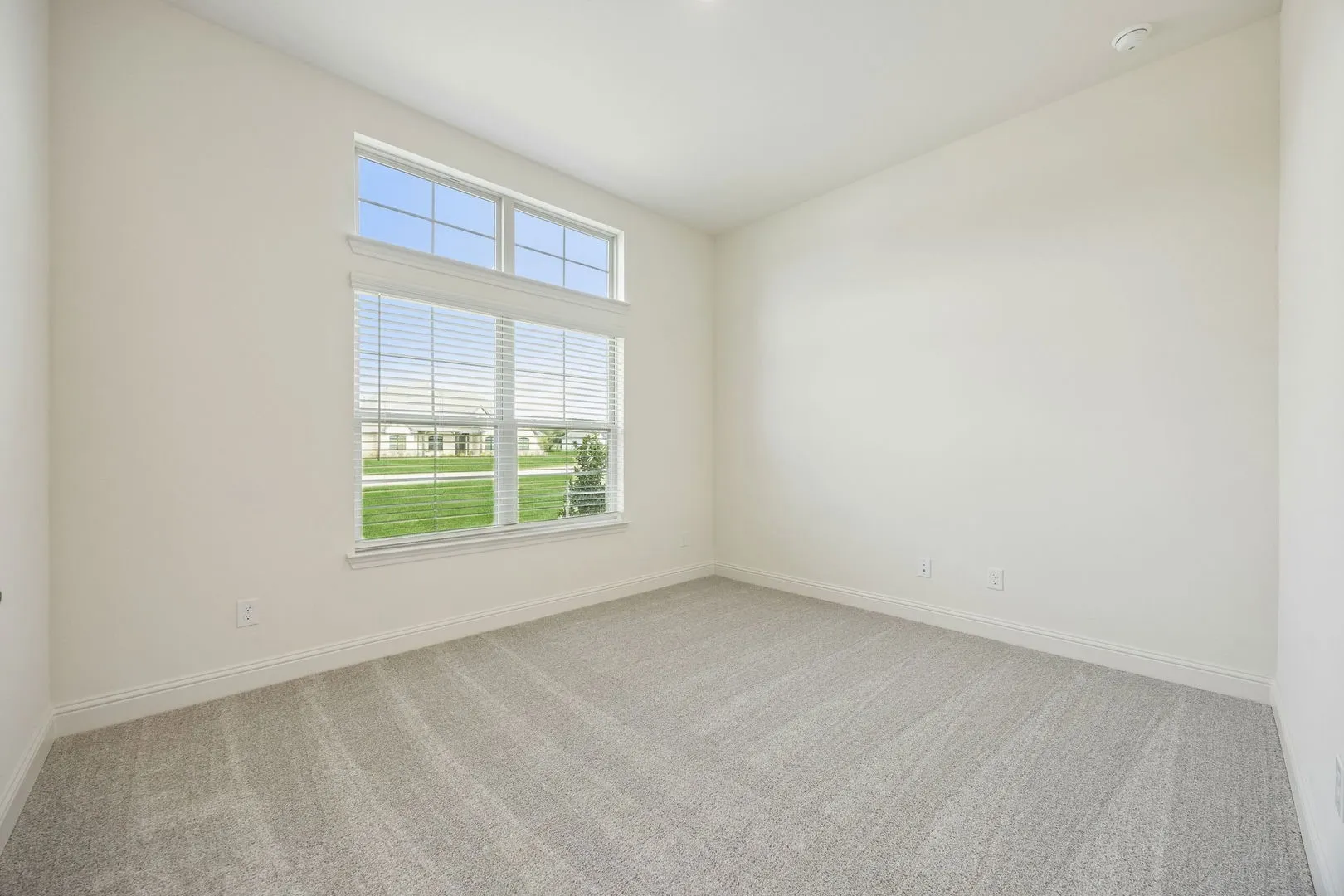 Single Family Residence For Sale in Johnson County , 5009 Valley View Drive, Joshua, Texas 76058, 4 Bedroom, 3 Bathroom, 2 Garage spaces, 2,599 Sqft, built in 2026, New Construction - Incomplete, mls#21195255, Real Estate Agent in Joshua, Homes For Sale in Johnson county, Homes For Sale in Joshua, Realtor in Joshua Texas, Real Estate Brokerage Independent Realty Texas, Luminita Cordes Realtor