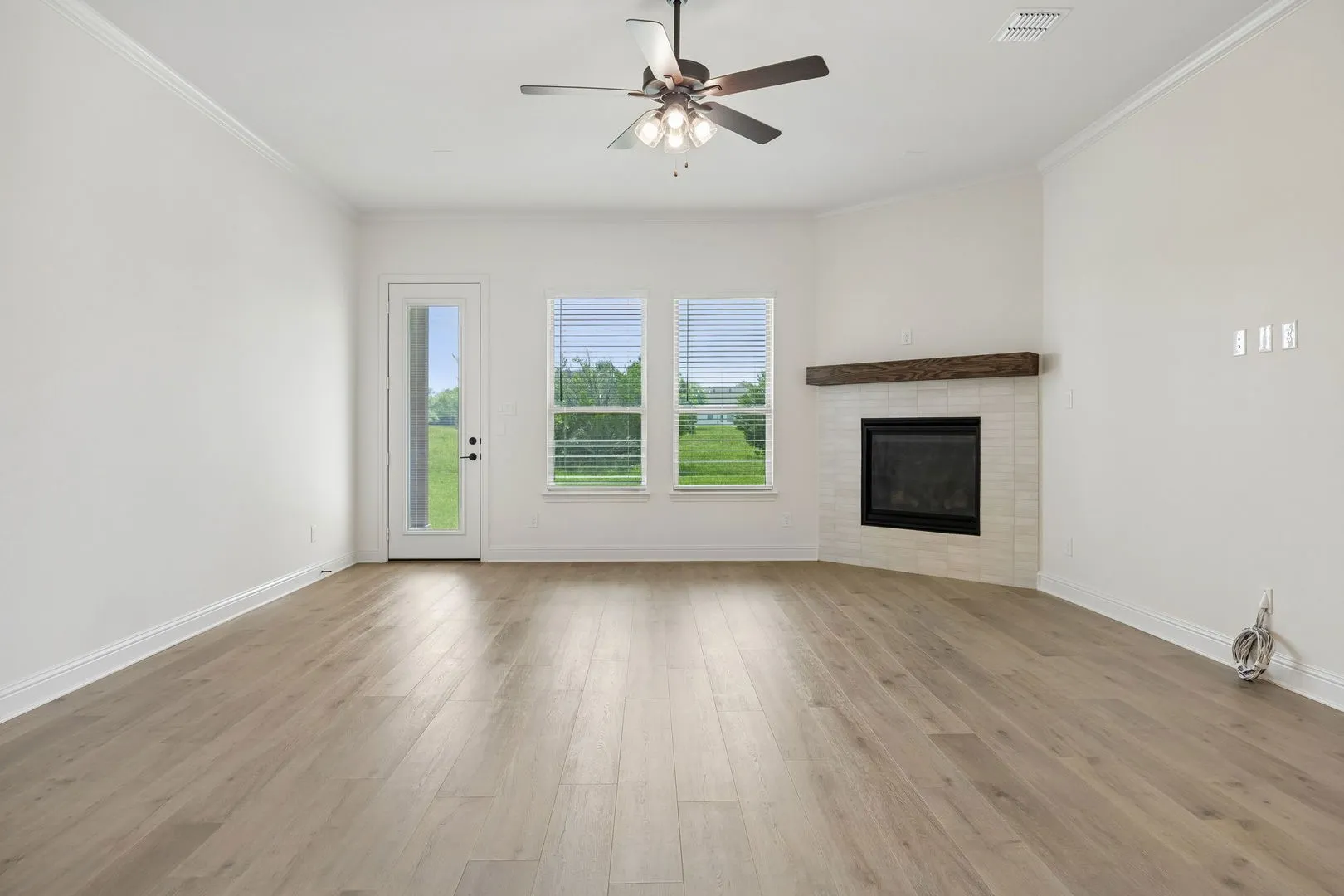Single Family Residence For Sale in Johnson County , 5009 Valley View Drive, Joshua, Texas 76058, 4 Bedroom, 3 Bathroom, 2 Garage spaces, 2,599 Sqft, built in 2026, New Construction - Incomplete, mls#21195255, Real Estate Agent in Joshua, Homes For Sale in Johnson county, Homes For Sale in Joshua, Realtor in Joshua Texas, Real Estate Brokerage Independent Realty Texas, Luminita Cordes Realtor