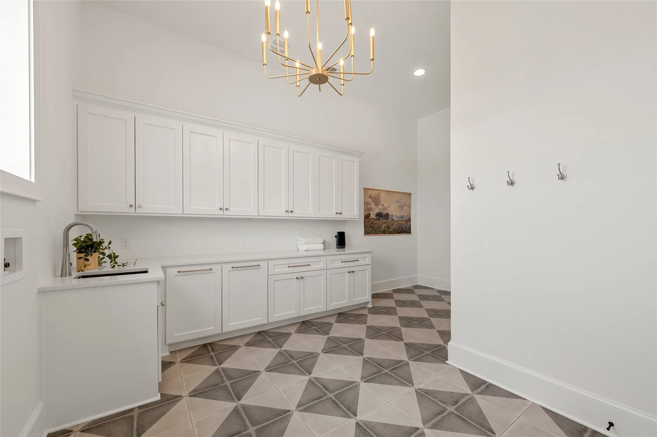 Single Family Residence For Sale in Mc Lennan County , 134 Sunflower Street, Lorena, Texas 76655, 4 Bedroom, 5 Bathroom, 3 Garage spaces, 5,030 Sqft, built in 2023, mls#21189909, Real Estate Agent in Lorena, Homes For Sale in Mc Lennan county, Homes For Sale in Lorena, Realtor in Lorena Texas, Real Estate Brokerage Independent Realty Texas, Luminita Cordes Realtor