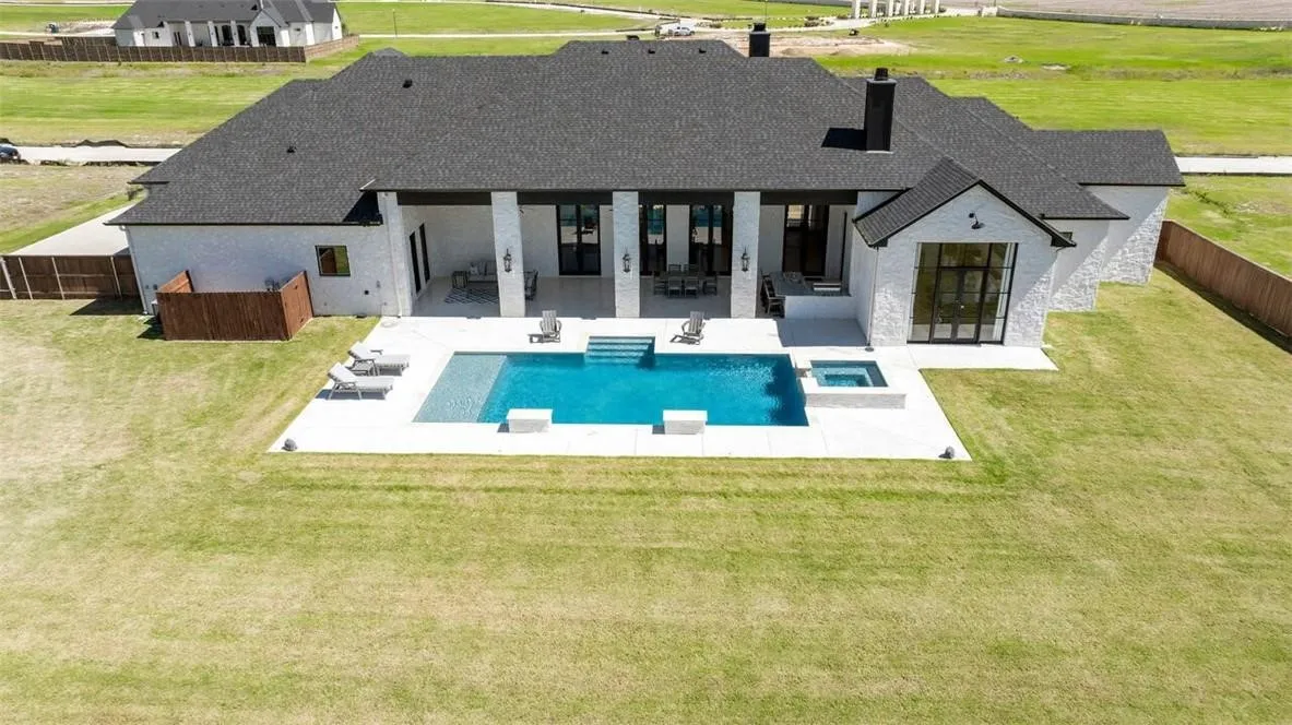 Single Family Residence For Sale in Mc Lennan County , 134 Sunflower Street, Lorena, Texas 76655, 4 Bedroom, 5 Bathroom, 3 Garage spaces, 5,030 Sqft, built in 2023, mls#21189909, Real Estate Agent in Lorena, Homes For Sale in Mc Lennan county, Homes For Sale in Lorena, Realtor in Lorena Texas, Real Estate Brokerage Independent Realty Texas, Luminita Cordes Realtor