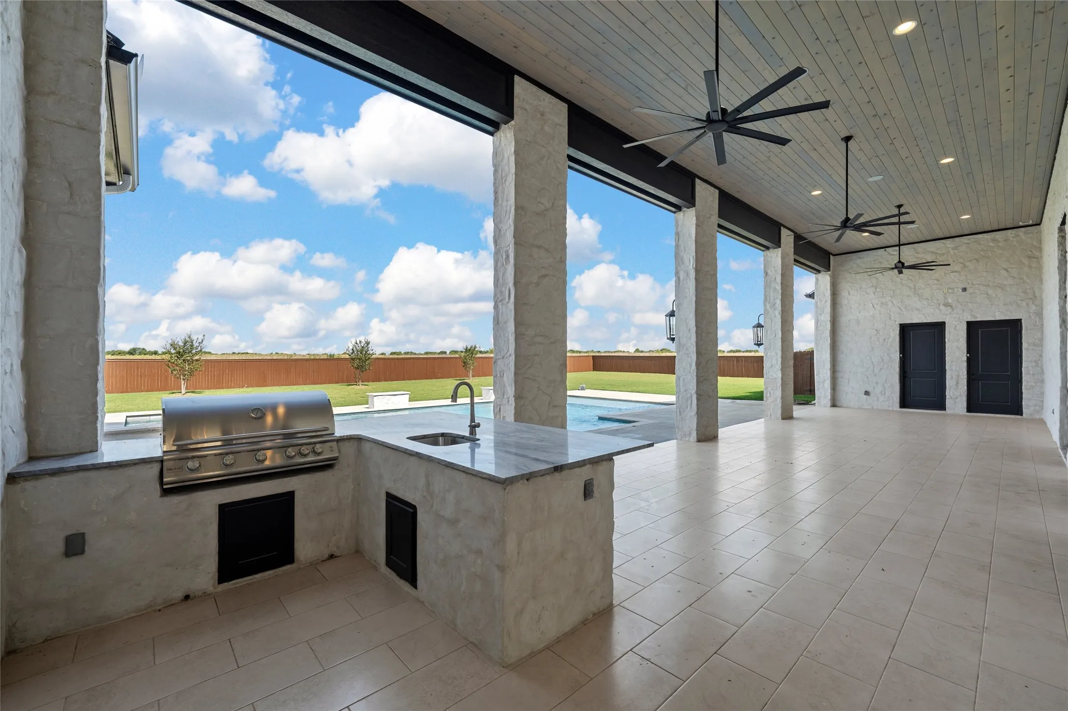 Single Family Residence For Sale in Mc Lennan County , 134 Sunflower Street, Lorena, Texas 76655, 4 Bedroom, 5 Bathroom, 3 Garage spaces, 5,030 Sqft, built in 2023, mls#21189909, Real Estate Agent in Lorena, Homes For Sale in Mc Lennan county, Homes For Sale in Lorena, Realtor in Lorena Texas, Real Estate Brokerage Independent Realty Texas, Luminita Cordes Realtor