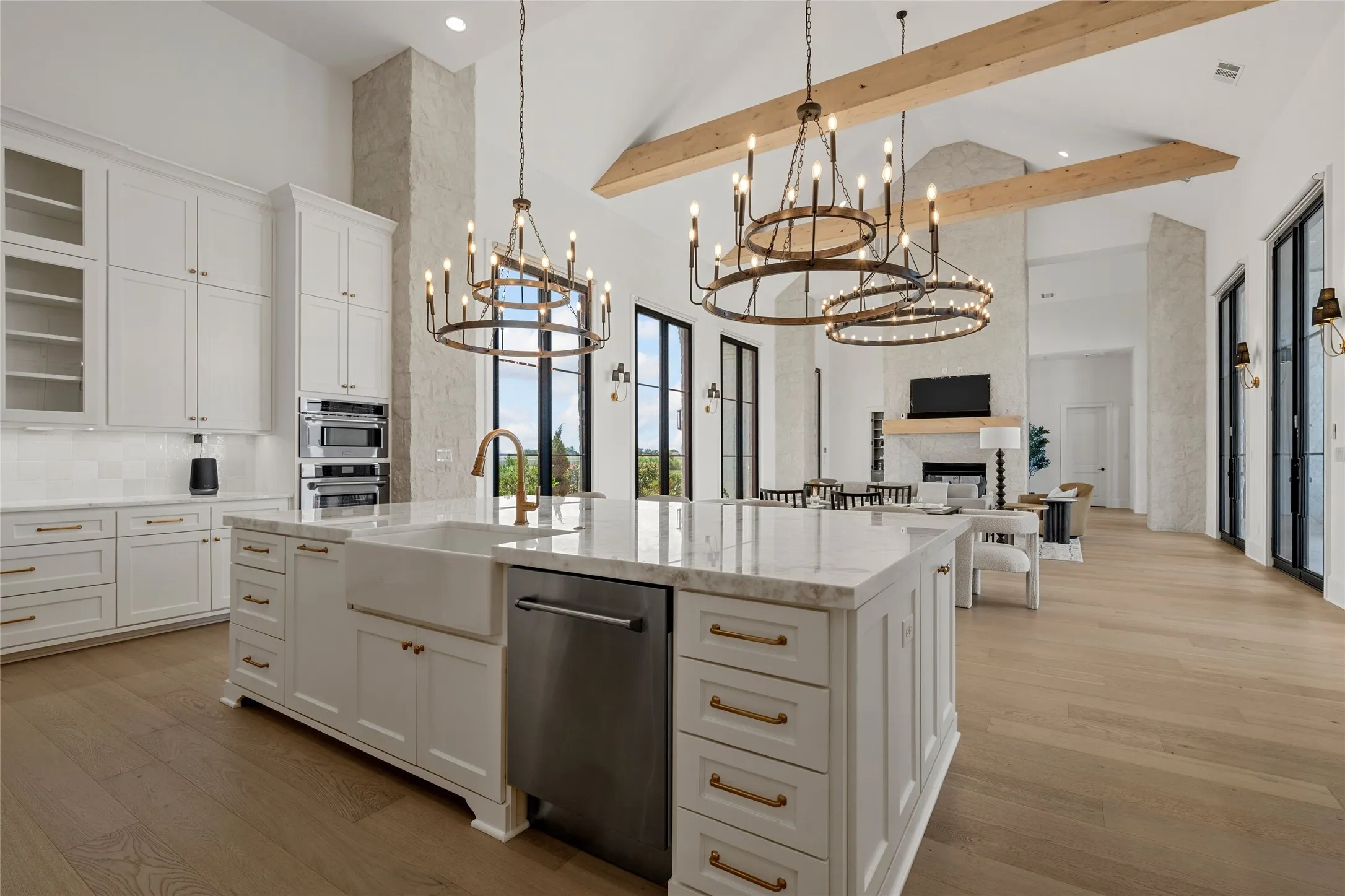 Single Family Residence For Sale in Mc Lennan County , 134 Sunflower Street, Lorena, Texas 76655, 4 Bedroom, 5 Bathroom, 3 Garage spaces, 5,030 Sqft, built in 2023, mls#21189909, Real Estate Agent in Lorena, Homes For Sale in Mc Lennan county, Homes For Sale in Lorena, Realtor in Lorena Texas, Real Estate Brokerage Independent Realty Texas, Luminita Cordes Realtor