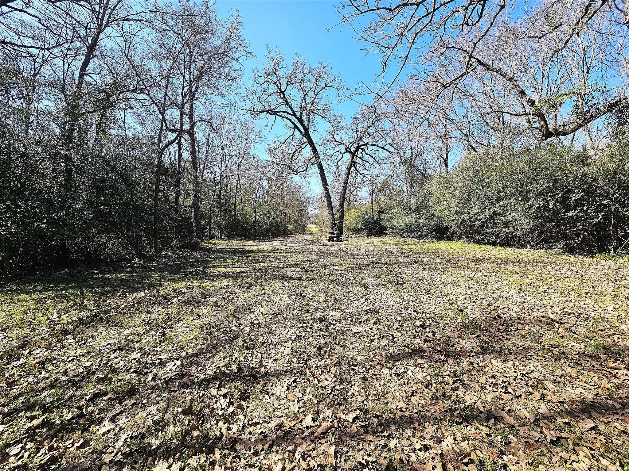 Single Family Residence For Sale in Limestone County , 414 Lcr 763, Groesbeck, Texas 76642, 2 Bedroom, 3 Bathroom, 1 Garage spaces, 1,590 Sqft, built in 2009, Price $389,000, mls#21192153, Real Estate Agent in Groesbeck, Homes For Sale in Limestone county, Homes For Sale in Groesbeck, Realtor in Groesbeck Texas, Real Estate Brokerage Independent Realty Texas, Luminita Cordes Realtor