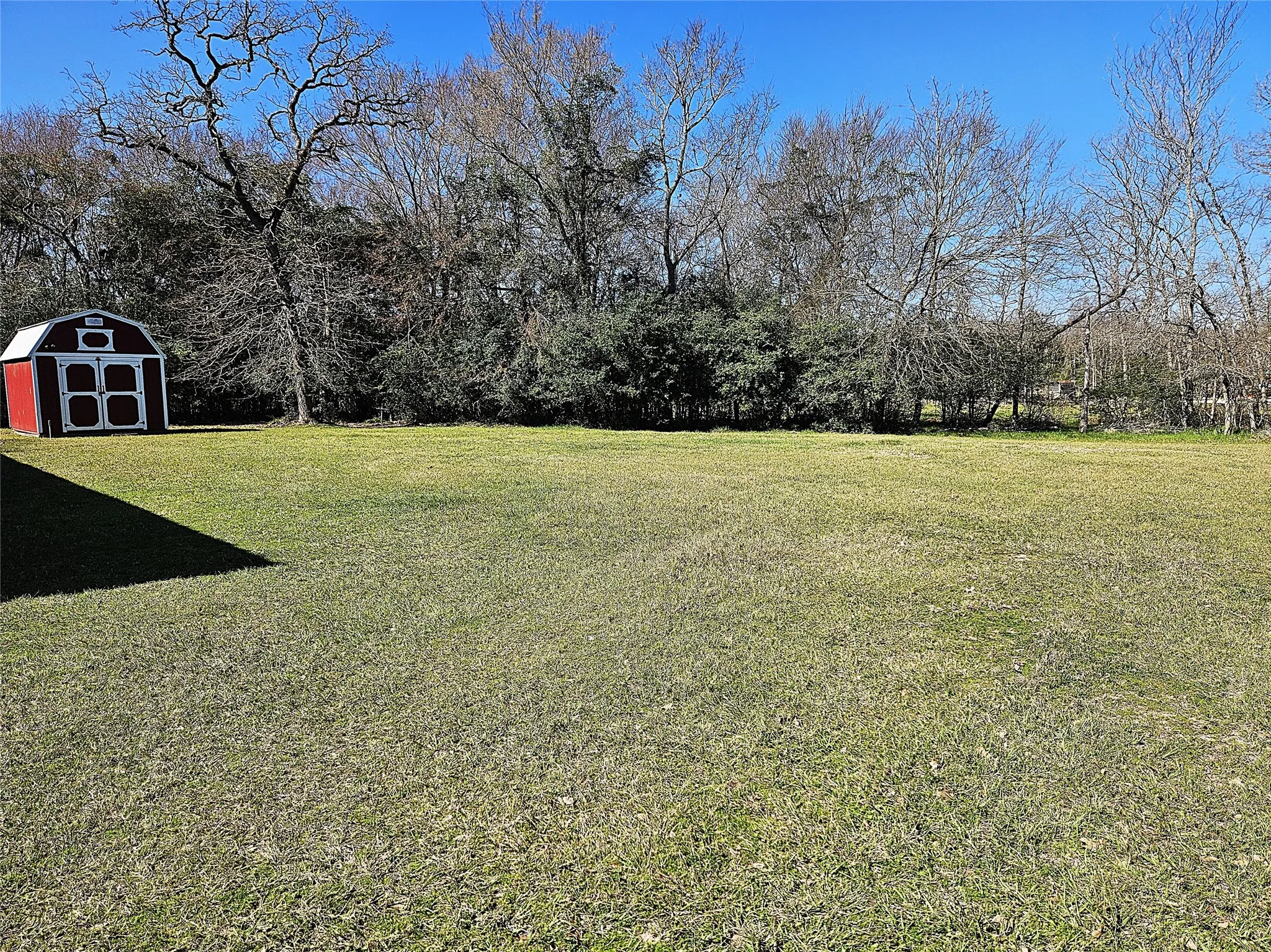 Single Family Residence For Sale in Limestone County , 414 Lcr 763, Groesbeck, Texas 76642, 2 Bedroom, 3 Bathroom, 1 Garage spaces, 1,590 Sqft, built in 2009, Price $389,000, mls#21192153, Real Estate Agent in Groesbeck, Homes For Sale in Limestone county, Homes For Sale in Groesbeck, Realtor in Groesbeck Texas, Real Estate Brokerage Independent Realty Texas, Luminita Cordes Realtor