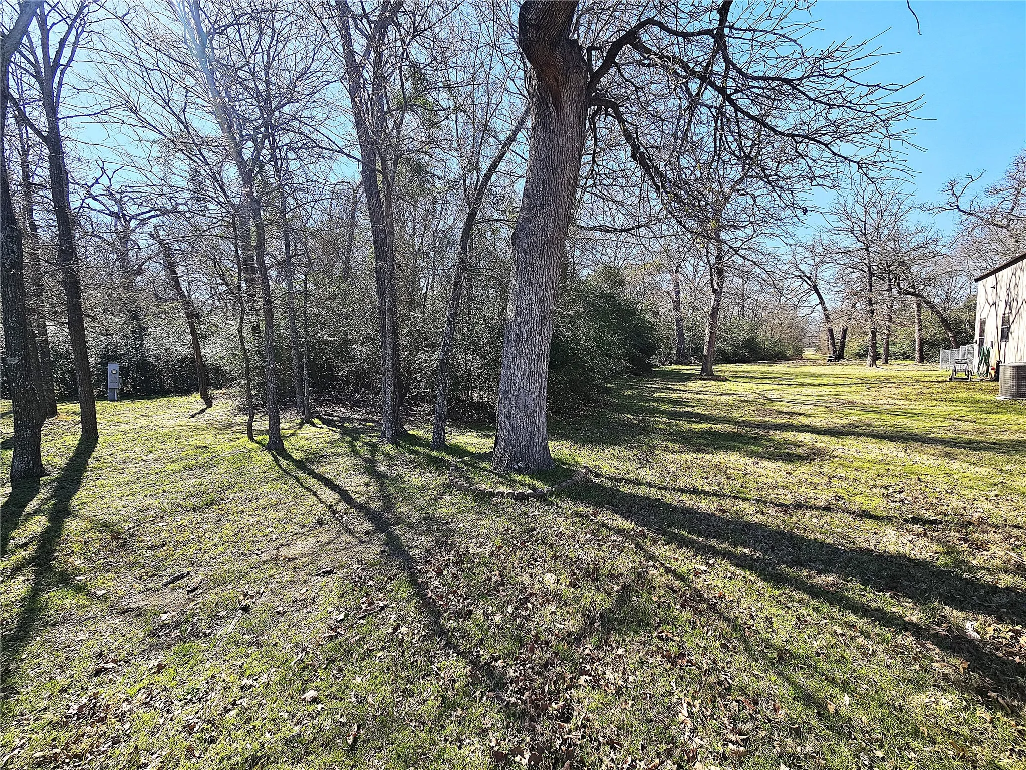 Single Family Residence For Sale in Limestone County , 414 Lcr 763, Groesbeck, Texas 76642, 2 Bedroom, 3 Bathroom, 1 Garage spaces, 1,590 Sqft, built in 2009, Price $389,000, mls#21192153, Real Estate Agent in Groesbeck, Homes For Sale in Limestone county, Homes For Sale in Groesbeck, Realtor in Groesbeck Texas, Real Estate Brokerage Independent Realty Texas, Luminita Cordes Realtor