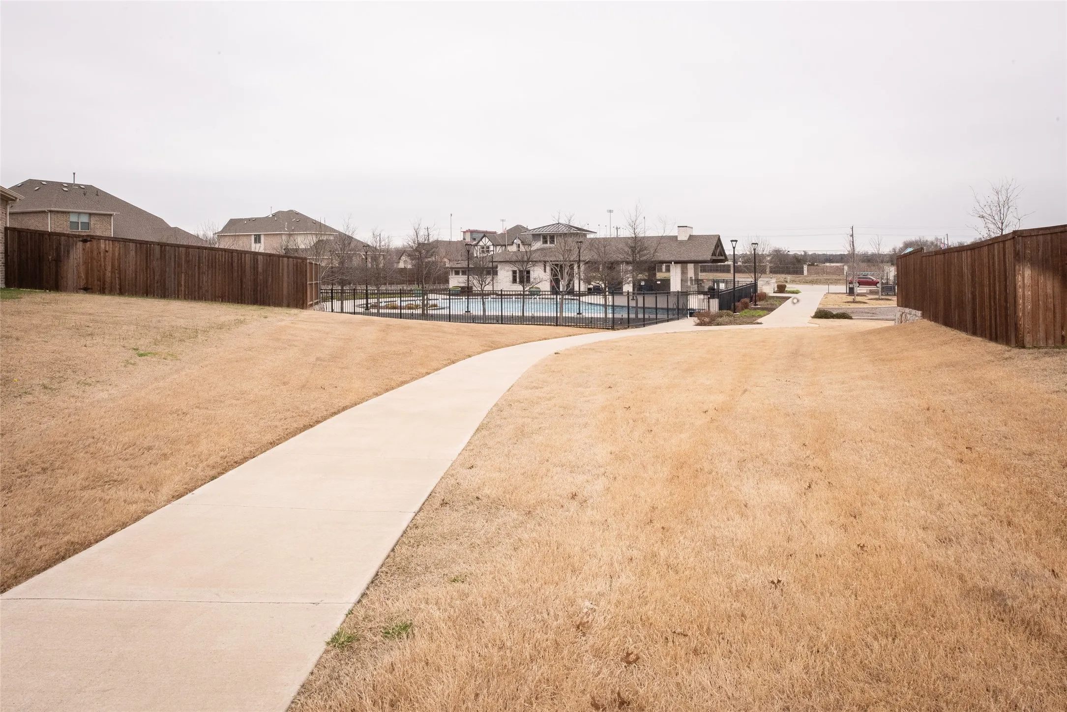 Single Family Residence For Sale in Collin County , 3826 Chicory Court, Melissa, Texas 75454, 3 Bedrooms, 3 Bathrooms, 2 Garage spaces, 2,133 Sqft, built in 2021, Price $415,000, mls#21194897, Real Estate Agent in Melissa, Homes For Sale in Collin county, Homes For Sale in Melissa, Realtor in Melissa Texas, Real Estate Brokerage Independent Realty Texas, Luminita Cordes Realtor