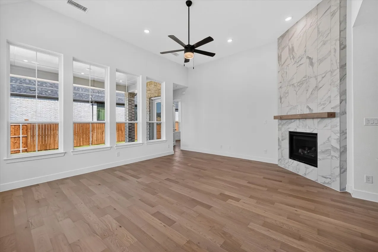 Single Family Residence For Sale in Denton County , 1401 Buttercup Avenue, Aubrey, Texas 76227, 4 Bedroom, 5 Bathroom, 3 Garage spaces, 3,032 Sqft, built in 2026, New Construction - Incomplete, mls#21194849, Real Estate Agent in Aubrey, Homes For Sale in Denton county, Homes For Sale in Aubrey, Realtor in Aubrey Texas, Real Estate Brokerage Independent Realty Texas, Luminita Cordes Realtor