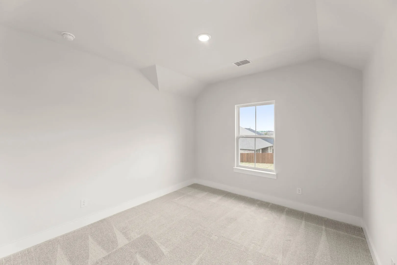 605 Aberdeen-Bedroom-1