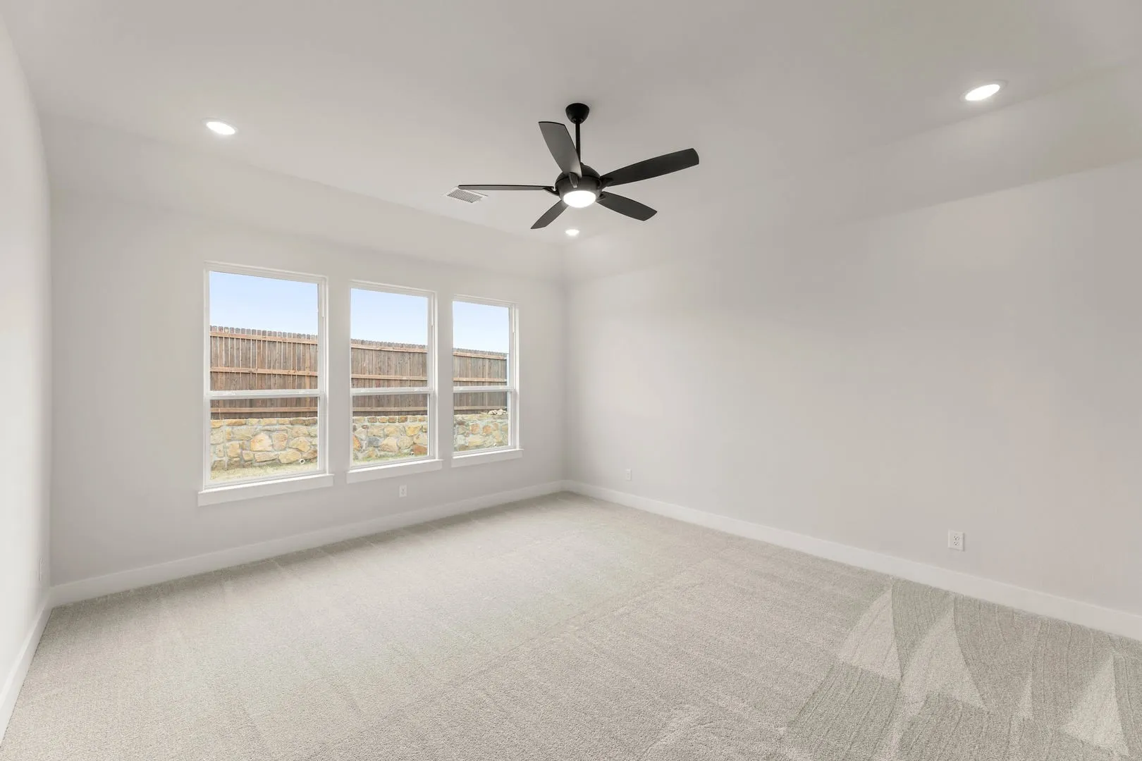 605 Aberdeen-Primary Suite-1