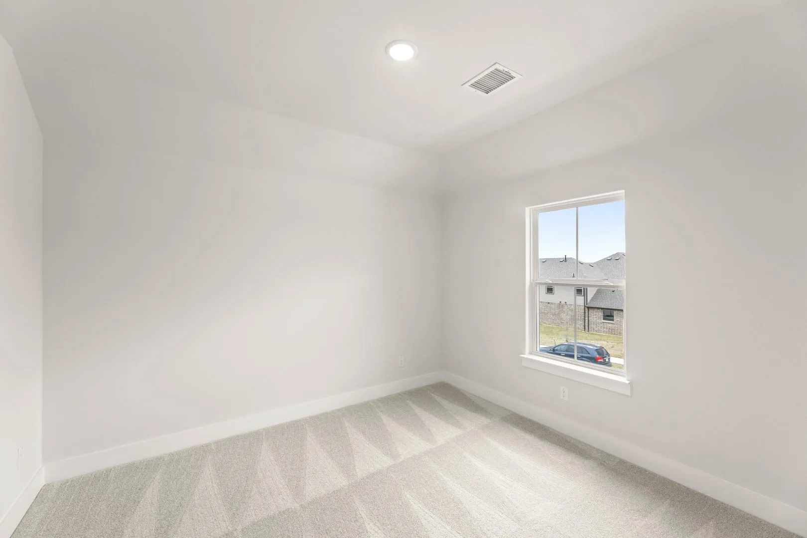 605 Aberdeen-Bedroom-2