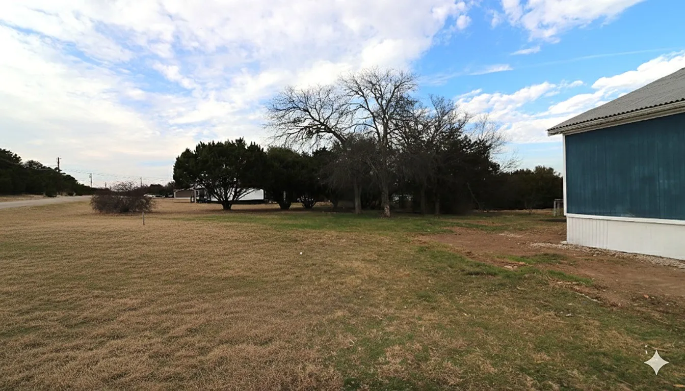 Single Family Residence For Sale in Hood County , 3026 Hilltop Road, Granbury, Texas 76048, 4 Bedroom, 2 Bathroom, Garage spaces, 2,000 Sqft, built in 2010, Preowned, mls#21184130, Real Estate Agent in Granbury, Homes For Sale in Hood county, Homes For Sale in Granbury, Realtor in Granbury Texas, Real Estate Brokerage Independent Realty Texas, Luminita Cordes Realtor