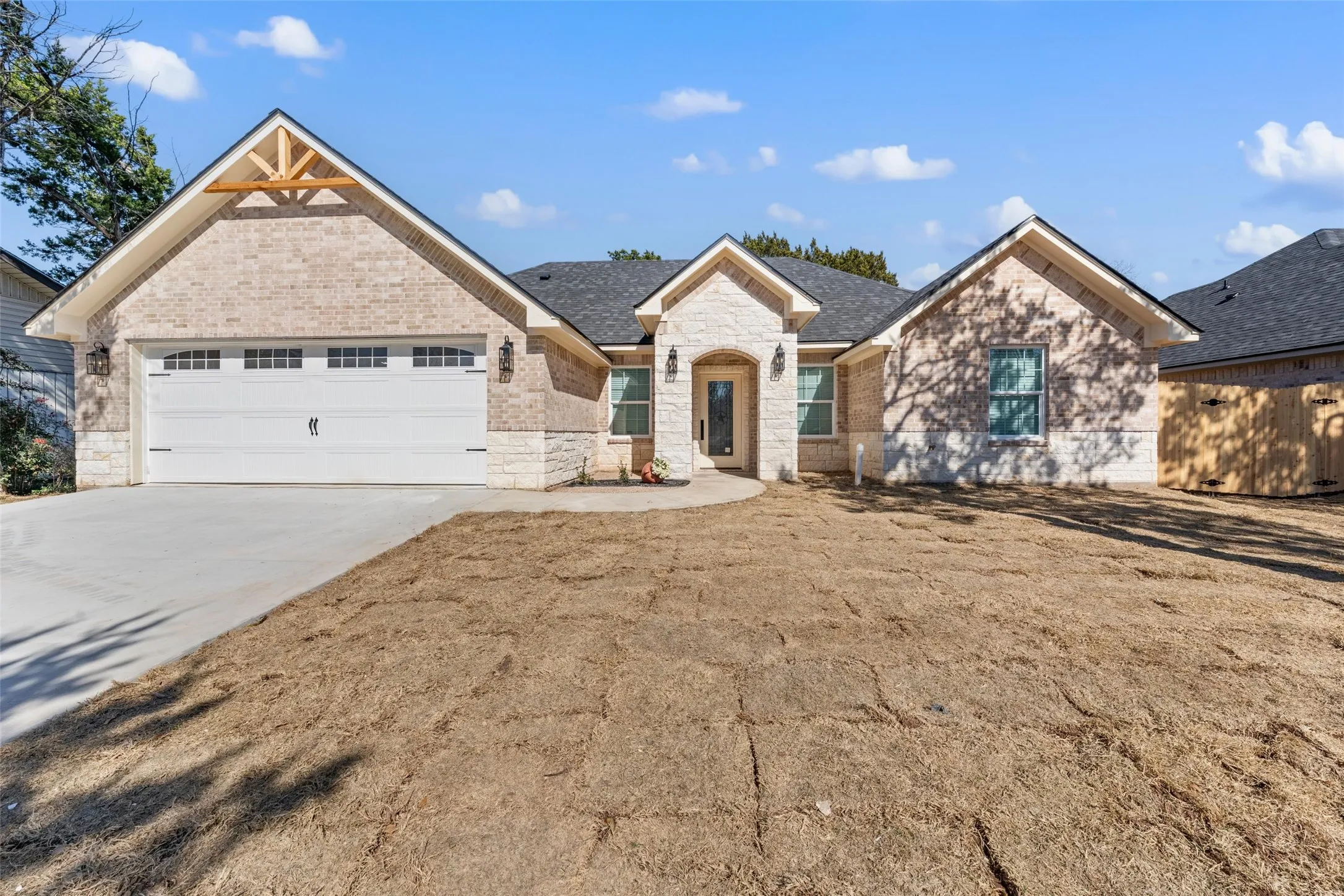 Single Family Residence For Sale in Mc Lennan County , 2509 Stewart Drive, Waco, Texas 76708, 3 Bedroom, 2 Bathroom, 2 Garage spaces, 1,467 Sqft, built in 2026, New Construction - Complete, mls#21195310, Real Estate Agent in Waco, Homes For Sale in Mc Lennan county, Homes For Sale in Waco, Realtor in Waco Texas, Real Estate Brokerage Independent Realty Texas, Luminita Cordes Realtor