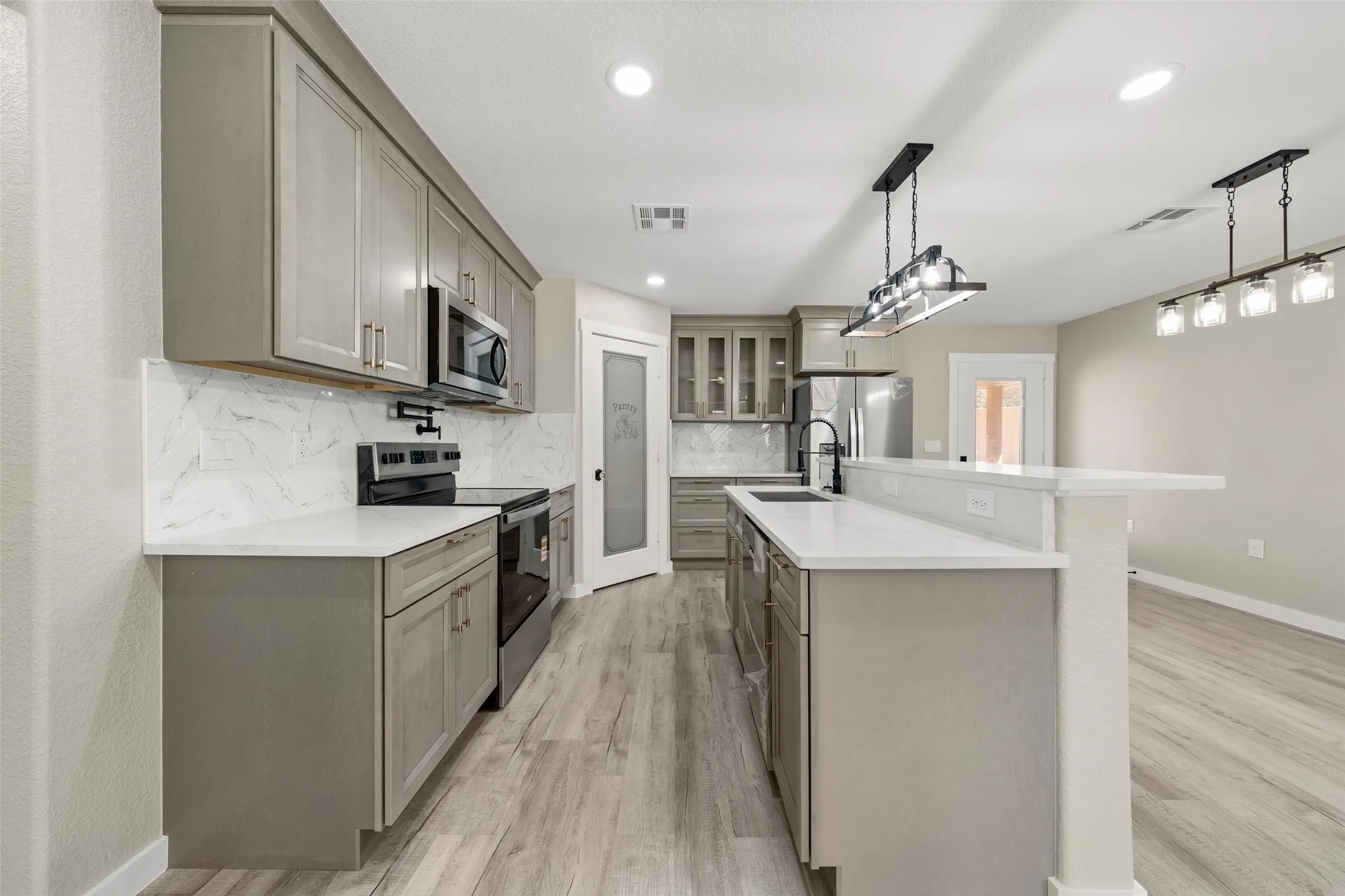 Single Family Residence For Sale in Mc Lennan County , 2509 Stewart Drive, Waco, Texas 76708, 3 Bedroom, 2 Bathroom, 2 Garage spaces, 1,467 Sqft, built in 2026, New Construction - Complete, mls#21195310, Real Estate Agent in Waco, Homes For Sale in Mc Lennan county, Homes For Sale in Waco, Realtor in Waco Texas, Real Estate Brokerage Independent Realty Texas, Luminita Cordes Realtor