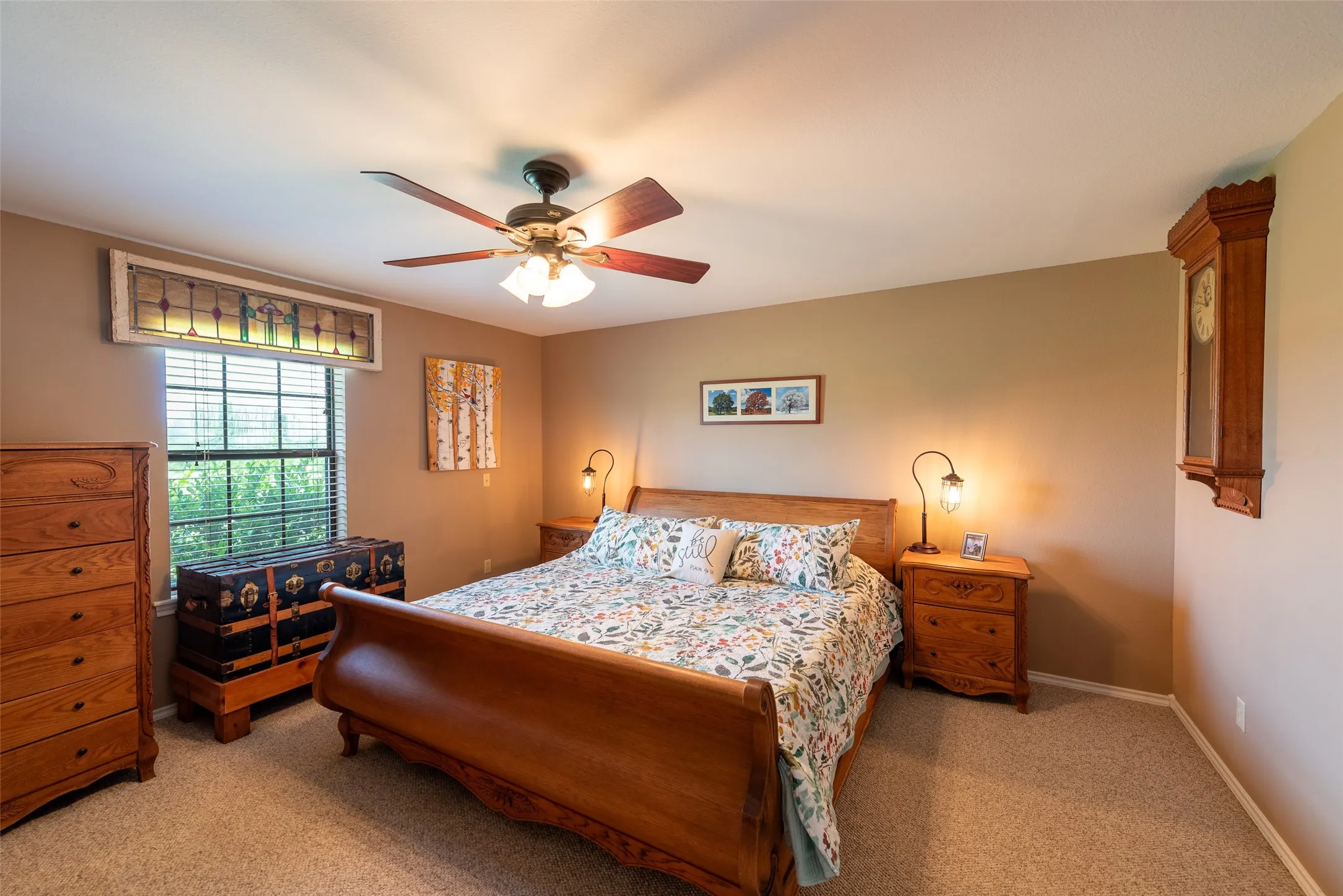 Single Family Residence For Sale in Cass County , 6888 FM 2888, Naples, Texas 75568, 5 Bedroom, 4 Bathroom, 1 Garage spaces, 3,690 Sqft, built in 2008, Preowned, mls#21193816, Real Estate Agent in Naples, Homes For Sale in Cass county, Homes For Sale in Naples, Realtor in Naples Texas, Real Estate Brokerage Independent Realty Texas, Luminita Cordes Realtor