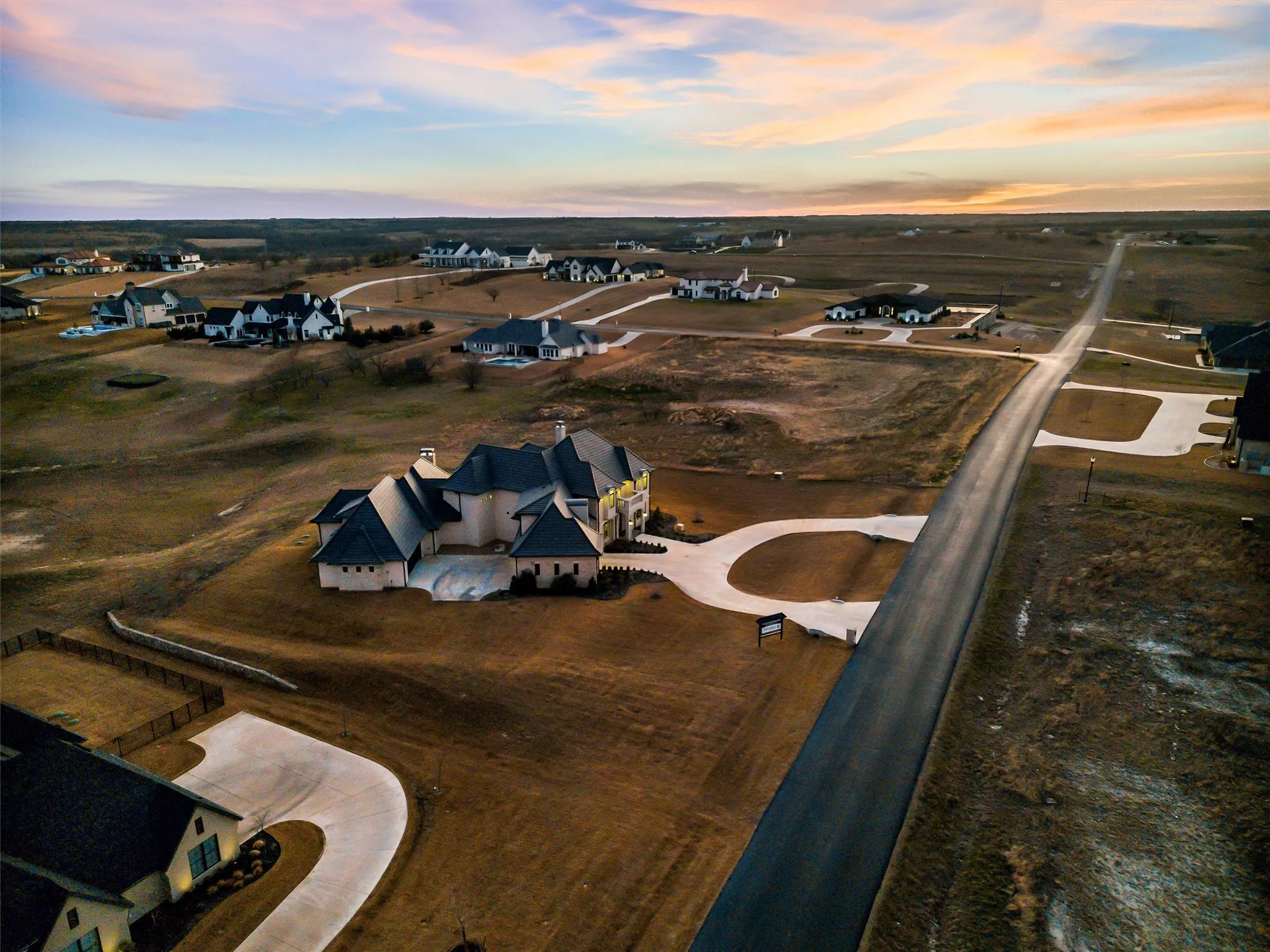 Single Family Residence For Sale in Parker County , 231 Nueces Trail, Aledo, Texas 76008, 5 Bedroom, 5 Bathroom, 3 Garage spaces, 5,801 Sqft, built in 2024, New Construction - Complete, Price $2,140,000, mls#21194034, Real Estate Agent in Aledo, Homes For Sale in Parker county, Homes For Sale in Aledo, Realtor in Aledo Texas, Real Estate Brokerage Independent Realty Texas, Luminita Cordes Realtor