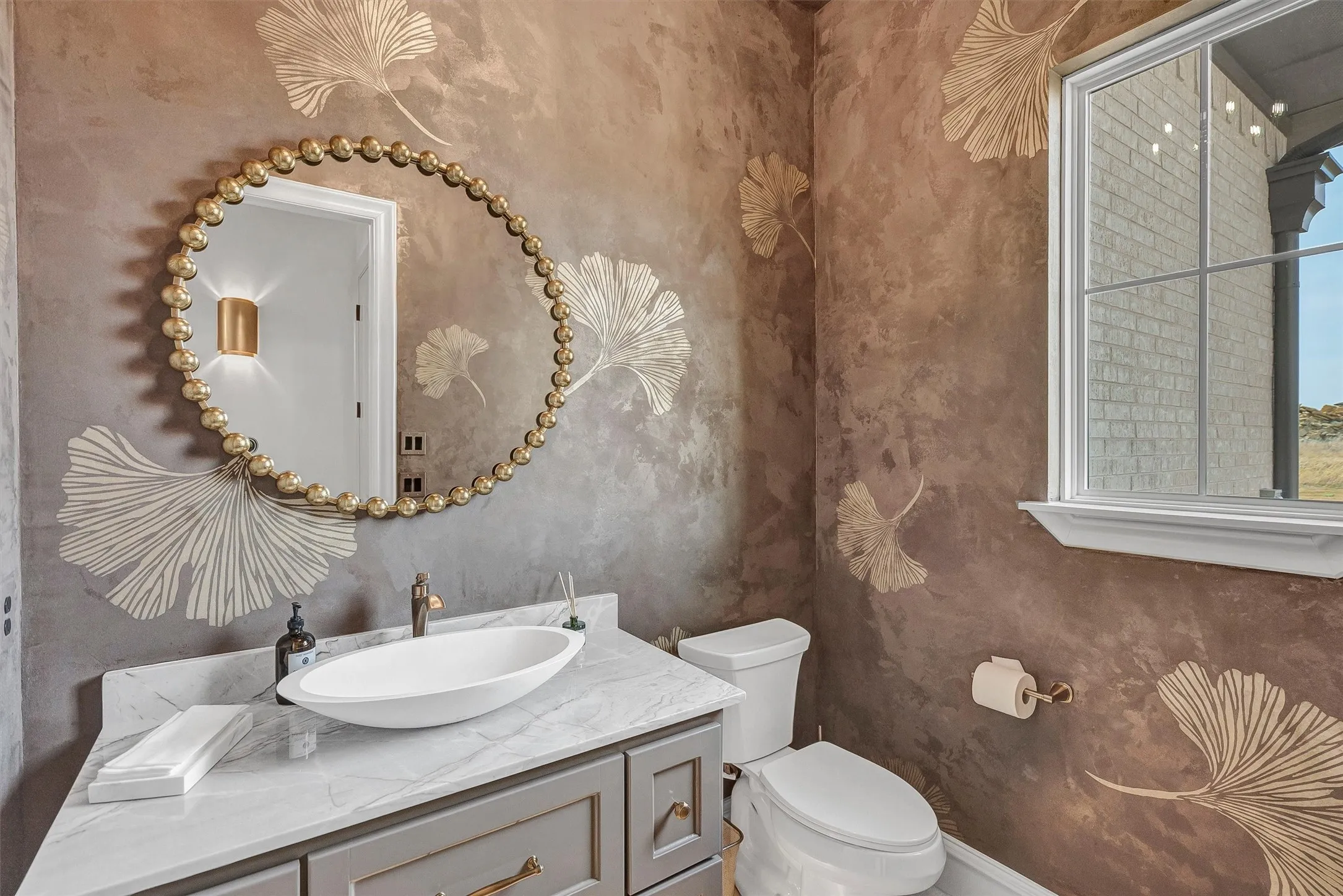 Single Family Residence For Sale in Parker County , 231 Nueces Trail, Aledo, Texas 76008, 5 Bedroom, 5 Bathroom, 3 Garage spaces, 5,801 Sqft, built in 2024, New Construction - Complete, Price $2,140,000, mls#21194034, Real Estate Agent in Aledo, Homes For Sale in Parker county, Homes For Sale in Aledo, Realtor in Aledo Texas, Real Estate Brokerage Independent Realty Texas, Luminita Cordes Realtor