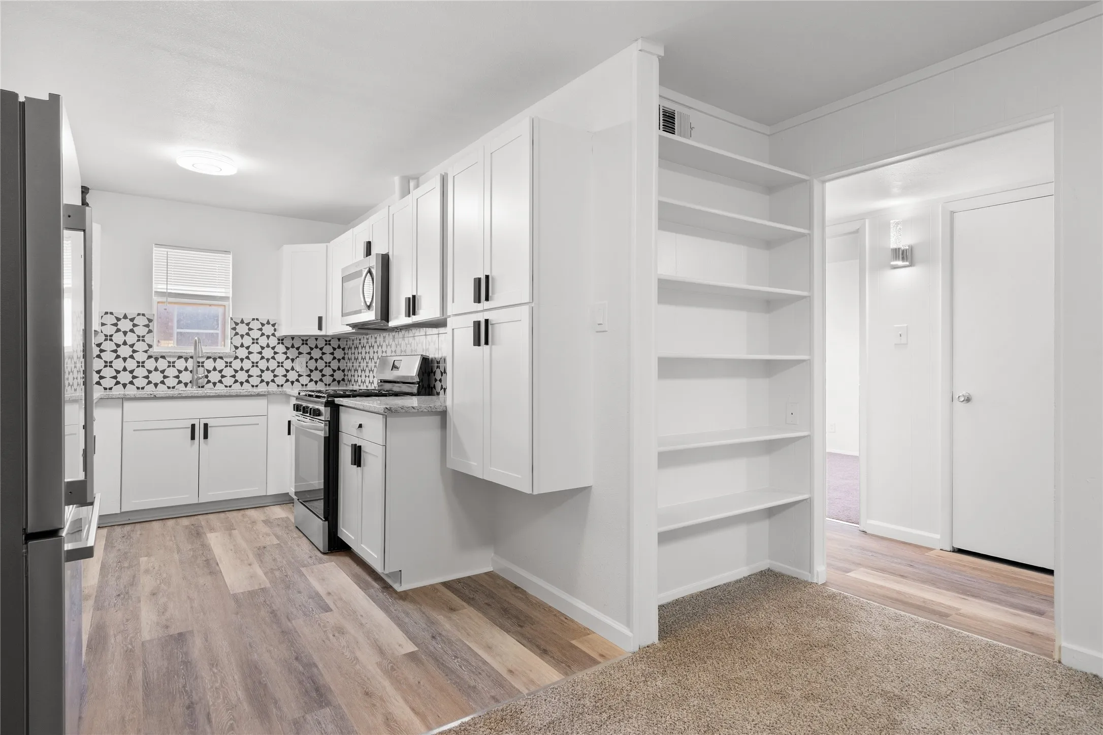 Apartment For Sale in Denton County , 2404 Louise Street 2404 & 2420, Denton, Texas 76201, 47 Bedrooms, 24 Bathrooms, Garage spaces, 9,720 Sqft, built in 1967, Preowned, Price $4,300,000, mls#21194900, Real Estate Agent in Denton, Homes For Sale in Denton county, Homes For Sale in Denton, Realtor in Denton Texas, Real Estate Brokerage Independent Realty Texas, Luminita Cordes Realtor