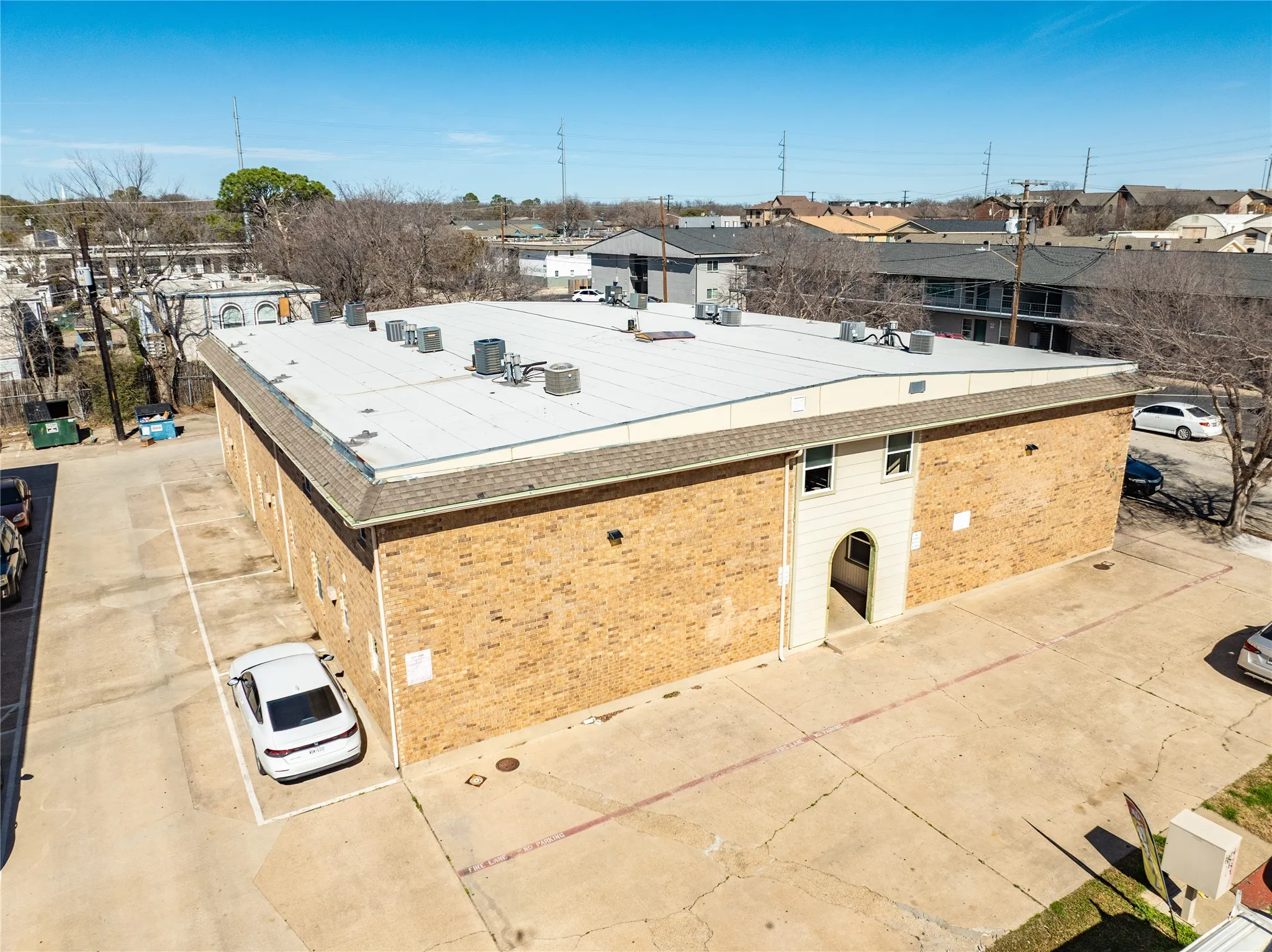 Apartment For Sale in Denton County , 2404 Louise Street 2404 & 2420, Denton, Texas 76201, 47 Bedrooms, 24 Bathrooms, Garage spaces, 9,720 Sqft, built in 1967, Preowned, Price $4,300,000, mls#21194900, Real Estate Agent in Denton, Homes For Sale in Denton county, Homes For Sale in Denton, Realtor in Denton Texas, Real Estate Brokerage Independent Realty Texas, Luminita Cordes Realtor