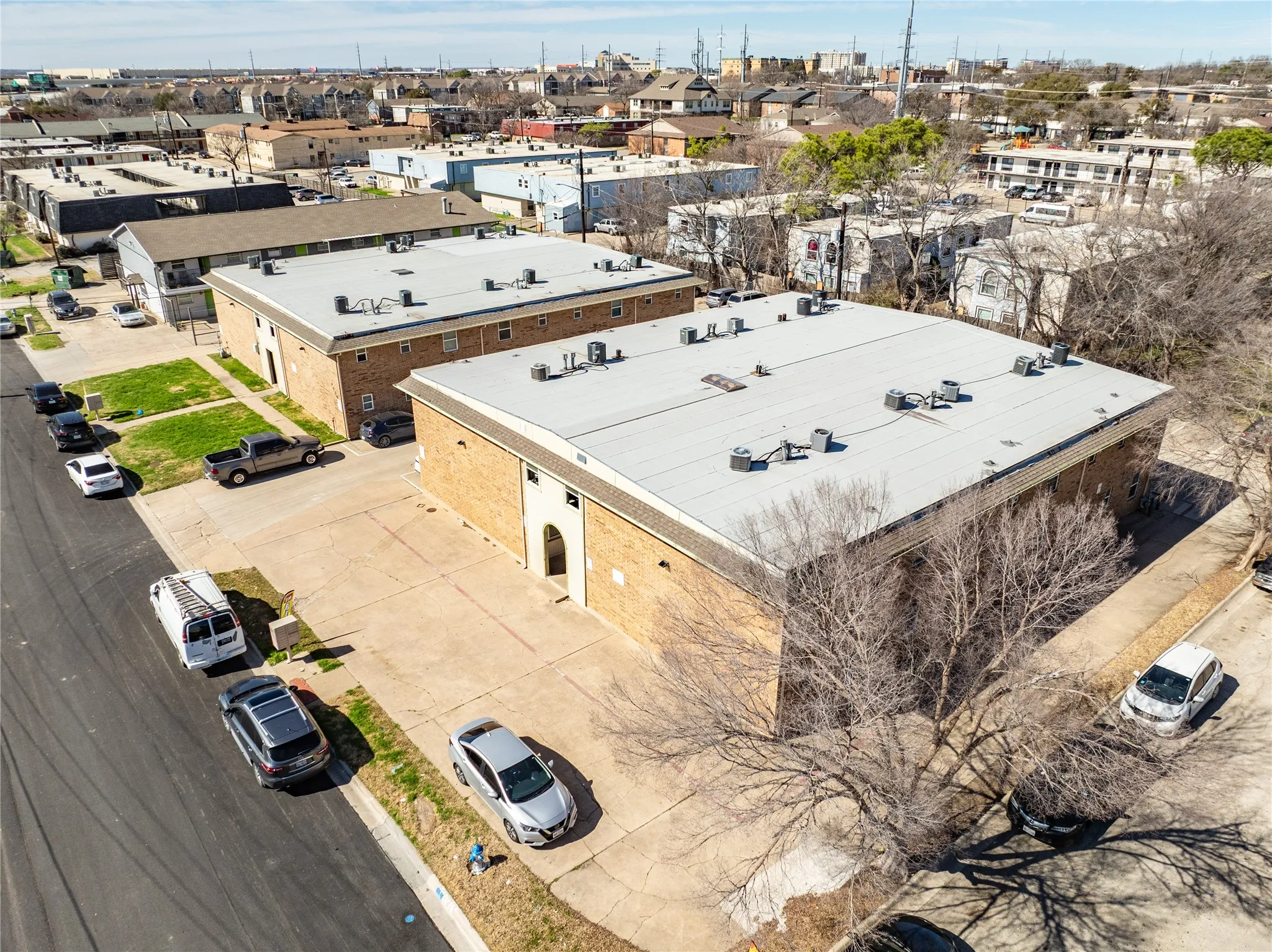 Apartment For Sale in Denton County , 2404 Louise Street 2404 & 2420, Denton, Texas 76201, 47 Bedrooms, 24 Bathrooms, Garage spaces, 9,720 Sqft, built in 1967, Preowned, Price $4,300,000, mls#21194900, Real Estate Agent in Denton, Homes For Sale in Denton county, Homes For Sale in Denton, Realtor in Denton Texas, Real Estate Brokerage Independent Realty Texas, Luminita Cordes Realtor