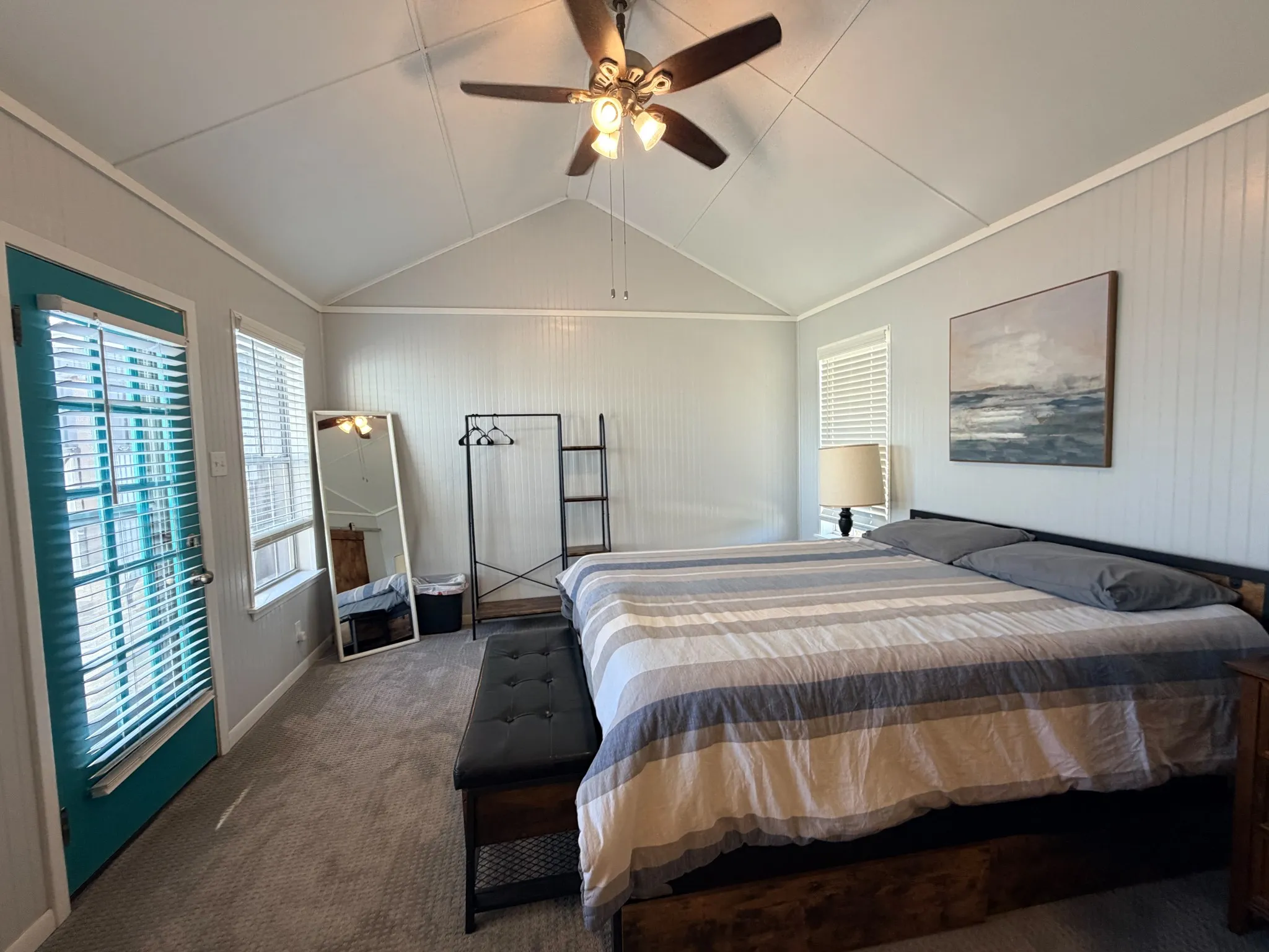 Single Family Residence For Sale in Palo Pinto County , 1203 Mc Ginnis Point, Graford, Texas 76449, 4 Bedroom, 2 Bathroom, 1 Garage spaces, 1,504 Sqft, built in 1980, Preowned, mls#21188448, Real Estate Agent in Graford, Homes For Sale in Palo Pinto county, Homes For Sale in Graford, Realtor in Graford Texas, Real Estate Brokerage Independent Realty Texas, Luminita Cordes Realtor