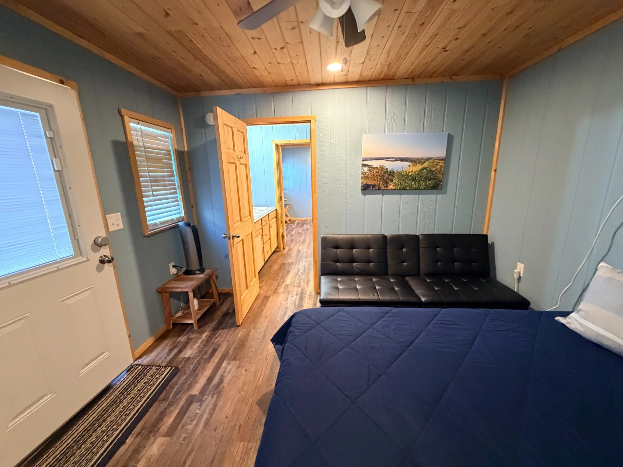 Single Family Residence For Sale in Palo Pinto County , 1203 Mc Ginnis Point, Graford, Texas 76449, 4 Bedroom, 2 Bathroom, 1 Garage spaces, 1,504 Sqft, built in 1980, Preowned, mls#21188448, Real Estate Agent in Graford, Homes For Sale in Palo Pinto county, Homes For Sale in Graford, Realtor in Graford Texas, Real Estate Brokerage Independent Realty Texas, Luminita Cordes Realtor