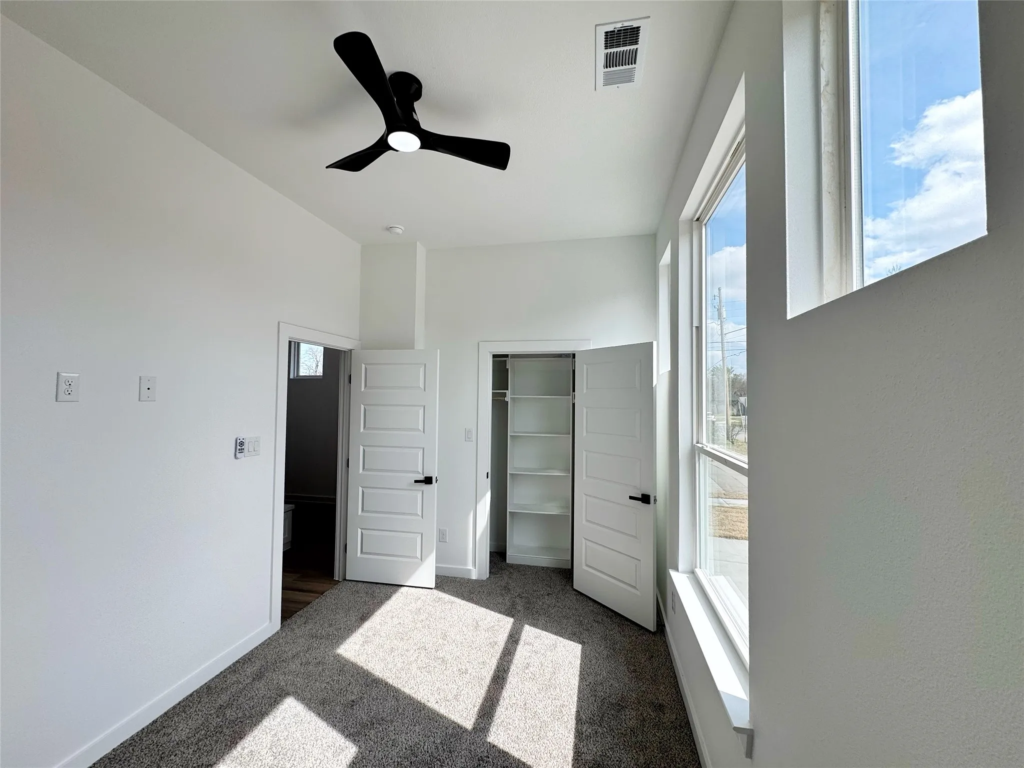 Single Family Residence For Sale in Hunt County , 3302 Silver Street, Greenville, Texas 75401, 3 Bedroom, 2 Bathroom, Garage spaces, 1,216 Sqft, built in 2026, New Construction - Complete, mls#21195759, Real Estate Agent in Greenville, Homes For Sale in Hunt county, Homes For Sale in Greenville, Realtor in Greenville Texas, Real Estate Brokerage Independent Realty Texas, Luminita Cordes Realtor