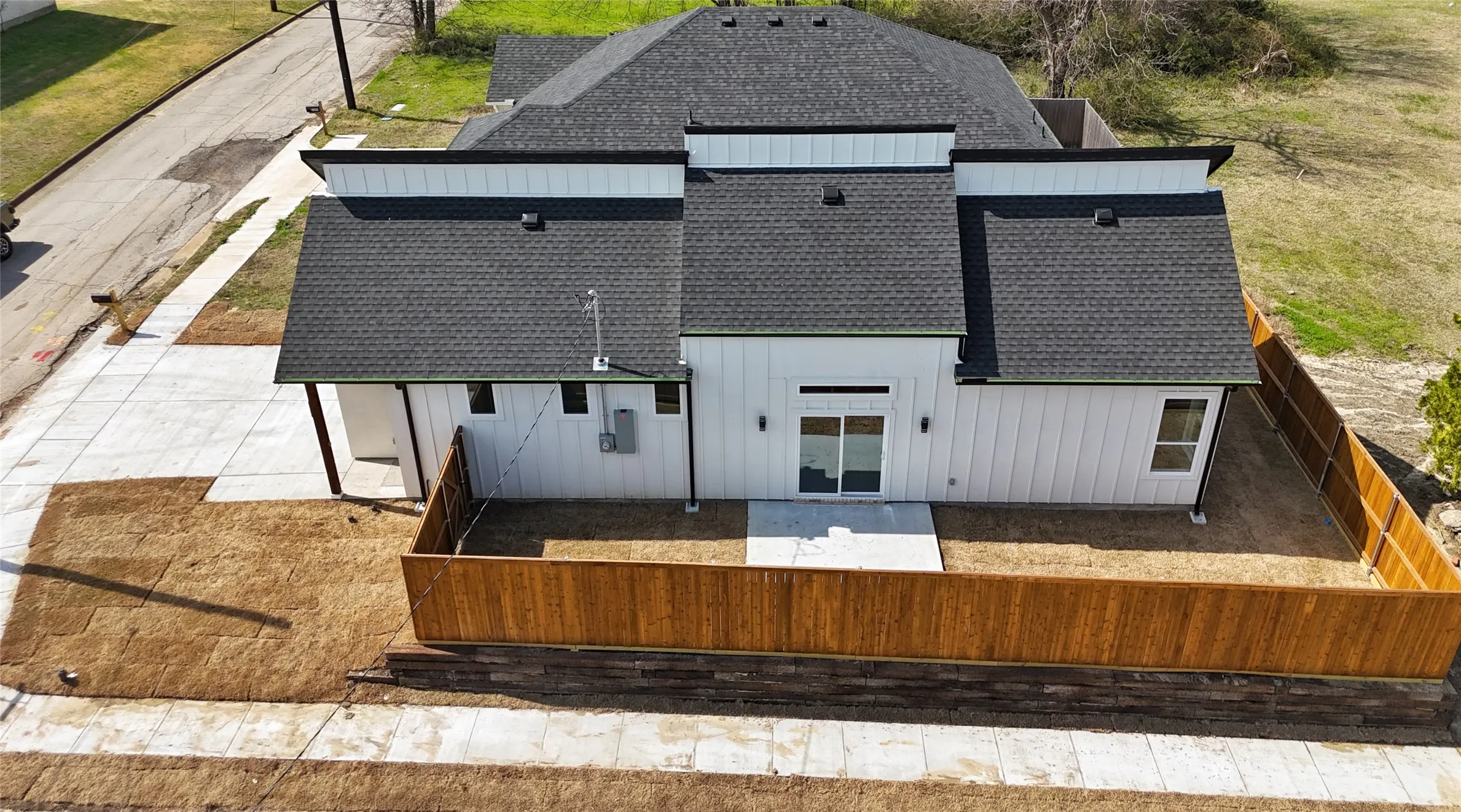 Single Family Residence For Sale in Hunt County , 3302 Silver Street, Greenville, Texas 75401, 3 Bedroom, 2 Bathroom, Garage spaces, 1,216 Sqft, built in 2026, New Construction - Complete, mls#21195759, Real Estate Agent in Greenville, Homes For Sale in Hunt county, Homes For Sale in Greenville, Realtor in Greenville Texas, Real Estate Brokerage Independent Realty Texas, Luminita Cordes Realtor