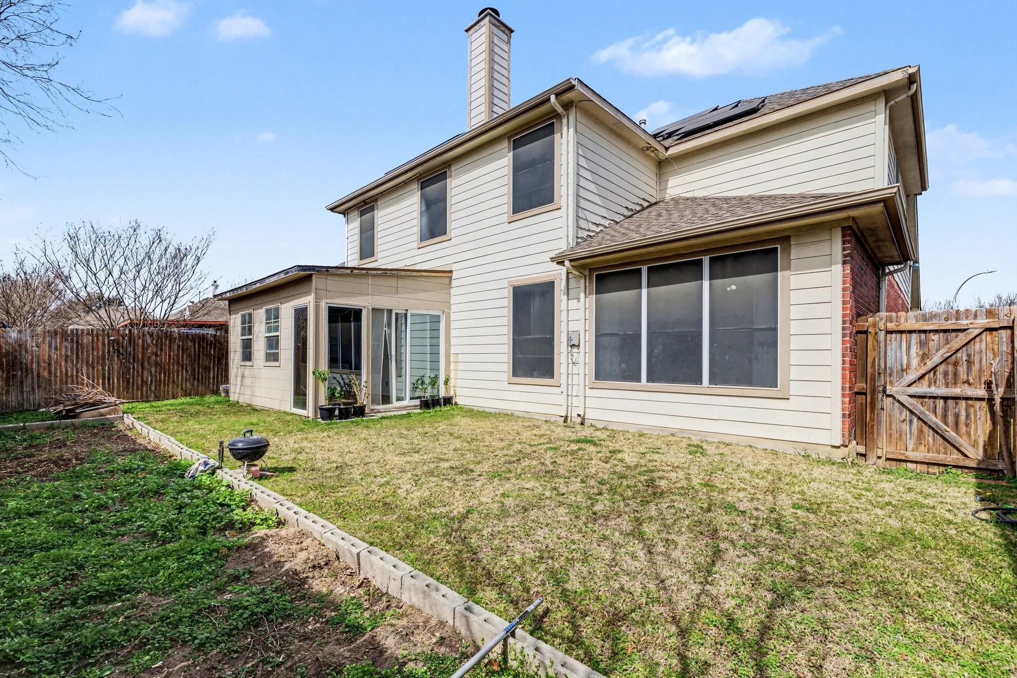 Single Family Residence For Sale in Tarrant County , 4616 Parkmount Drive, Fort Worth, Texas 76137, 4 Bedroom, 3 Bathroom, 2 Garage spaces, 2,805 Sqft, built in 1998, mls#21191027, Real Estate Agent in Fort Worth, Homes For Sale in Tarrant county, Homes For Sale in Fort Worth, Realtor in Fort Worth Texas, Real Estate Brokerage Independent Realty Texas, Luminita Cordes Realtor