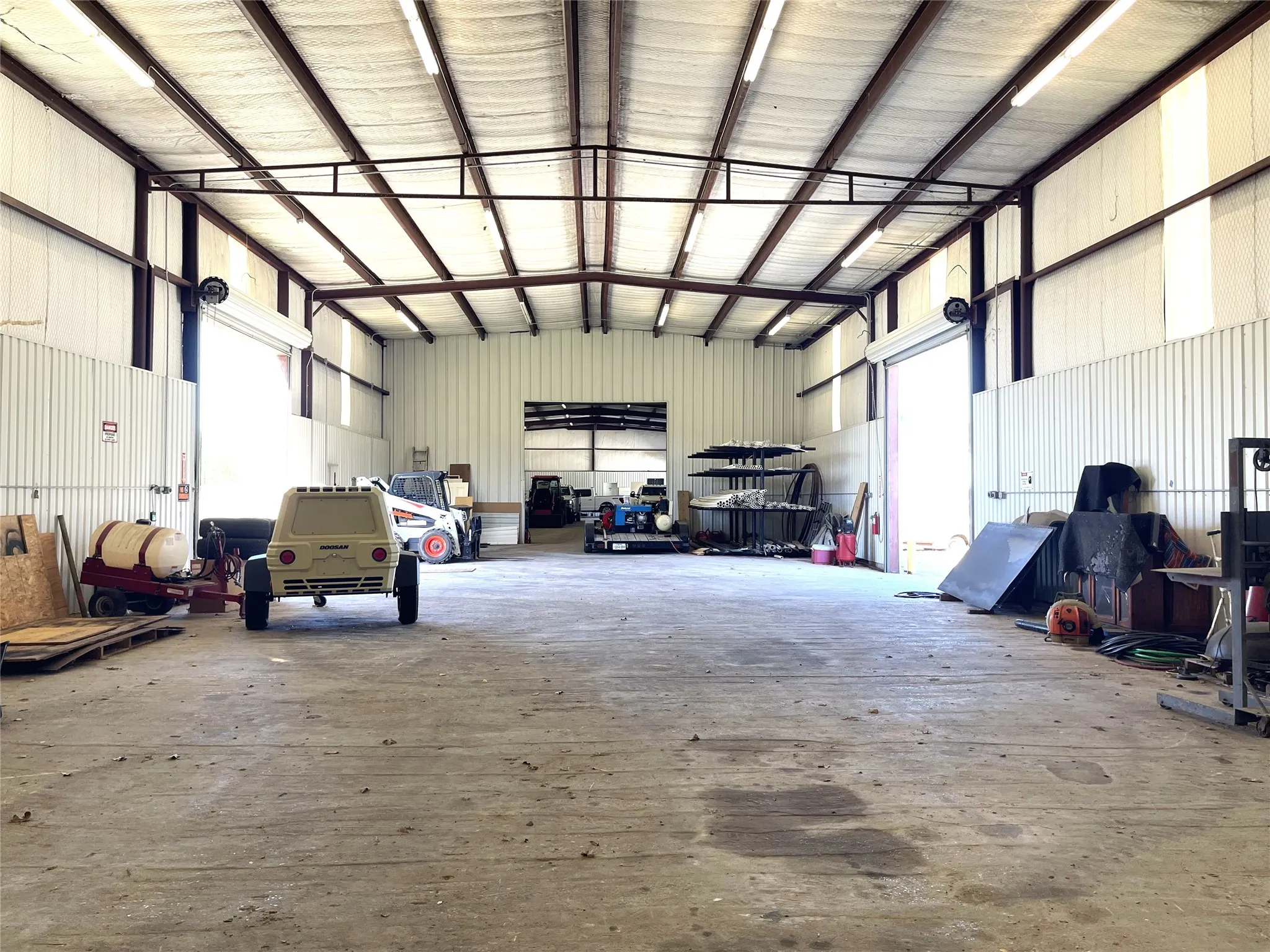 Industrial For Sale in Freestone County , 423 State Highway 75 S, Fairfield, Texas 75840, 0, 0, Garage spaces, 0 Sqft, built in 1980, Preowned, Price $1,400,000, mls#21195860, Real Estate Agent in Fairfield, Homes For Sale in Freestone county, Homes For Sale in Fairfield, Realtor in Fairfield Texas, Real Estate Brokerage Independent Realty Texas, Luminita Cordes Realtor