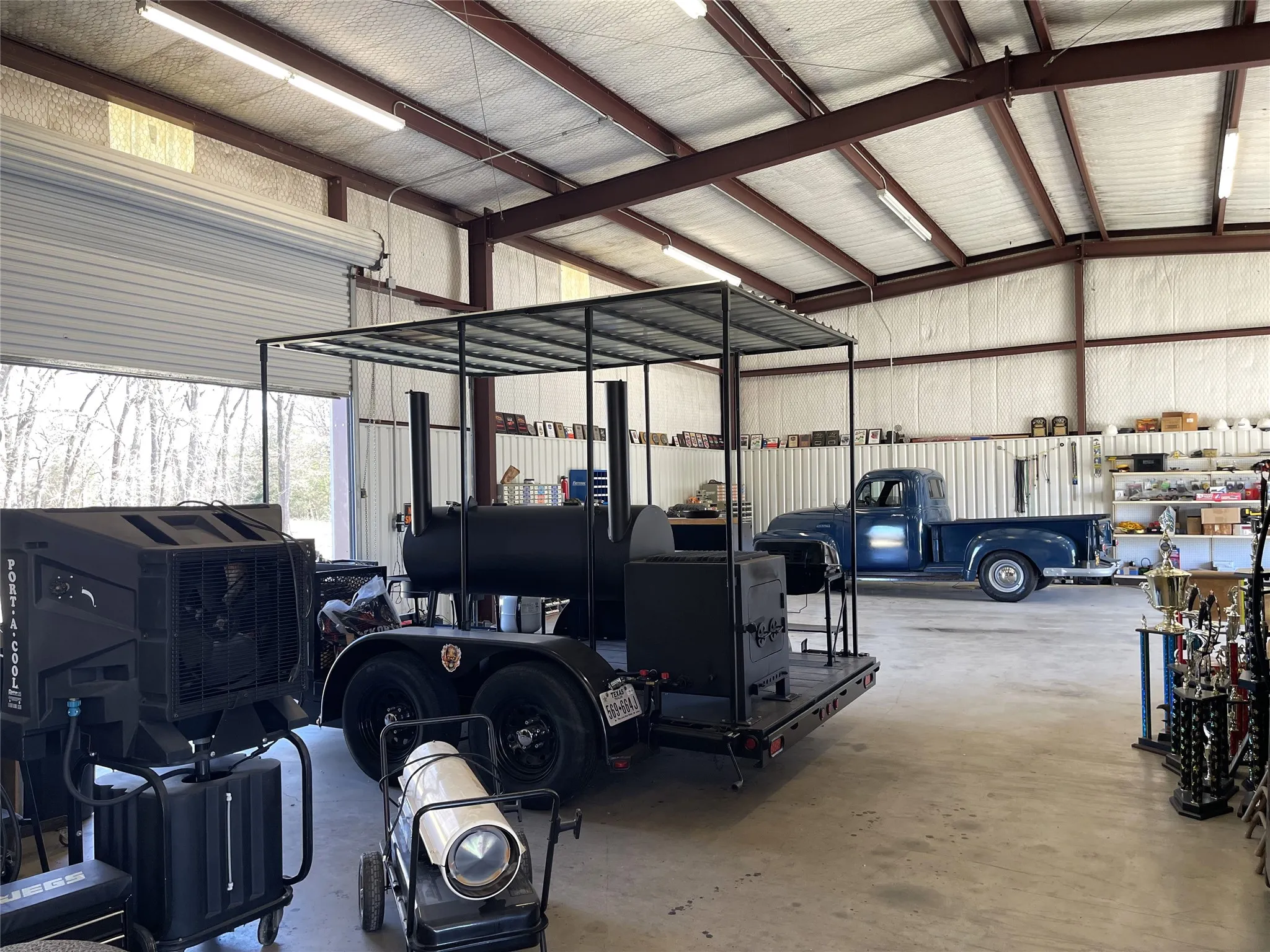 Industrial For Sale in Freestone County , 423 State Highway 75 S, Fairfield, Texas 75840, 0, 0, Garage spaces, 0 Sqft, built in 1980, Preowned, Price $1,400,000, mls#21195860, Real Estate Agent in Fairfield, Homes For Sale in Freestone county, Homes For Sale in Fairfield, Realtor in Fairfield Texas, Real Estate Brokerage Independent Realty Texas, Luminita Cordes Realtor