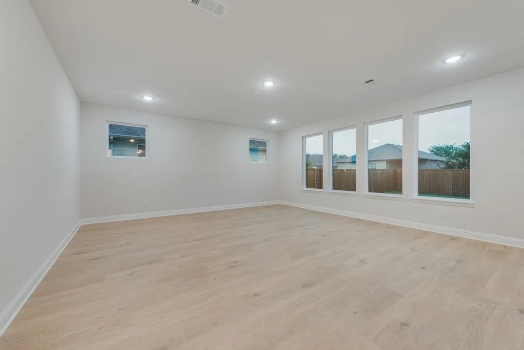 Single Family Residence For Sale in Tarrant County , 517 Marcus Lane, Crowley, Texas 76036, 4 Bedroom, 3 Bathroom, 2 Garage spaces, 2,912 Sqft, built in 2026, New Construction - Complete, mls#21195874, Real Estate Agent in Crowley, Homes For Sale in Tarrant county, Homes For Sale in Crowley, Realtor in Crowley Texas, Real Estate Brokerage Independent Realty Texas, Luminita Cordes Realtor