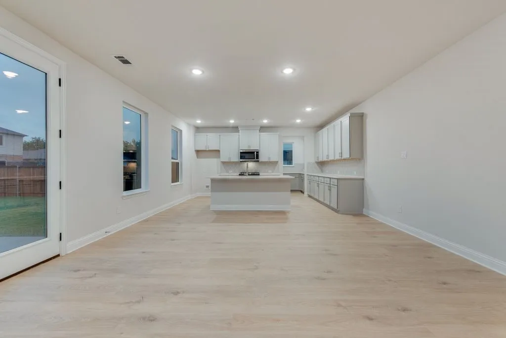 Single Family Residence For Sale in Tarrant County , 517 Marcus Lane, Crowley, Texas 76036, 4 Bedroom, 3 Bathroom, 2 Garage spaces, 2,912 Sqft, built in 2026, New Construction - Complete, mls#21195874, Real Estate Agent in Crowley, Homes For Sale in Tarrant county, Homes For Sale in Crowley, Realtor in Crowley Texas, Real Estate Brokerage Independent Realty Texas, Luminita Cordes Realtor