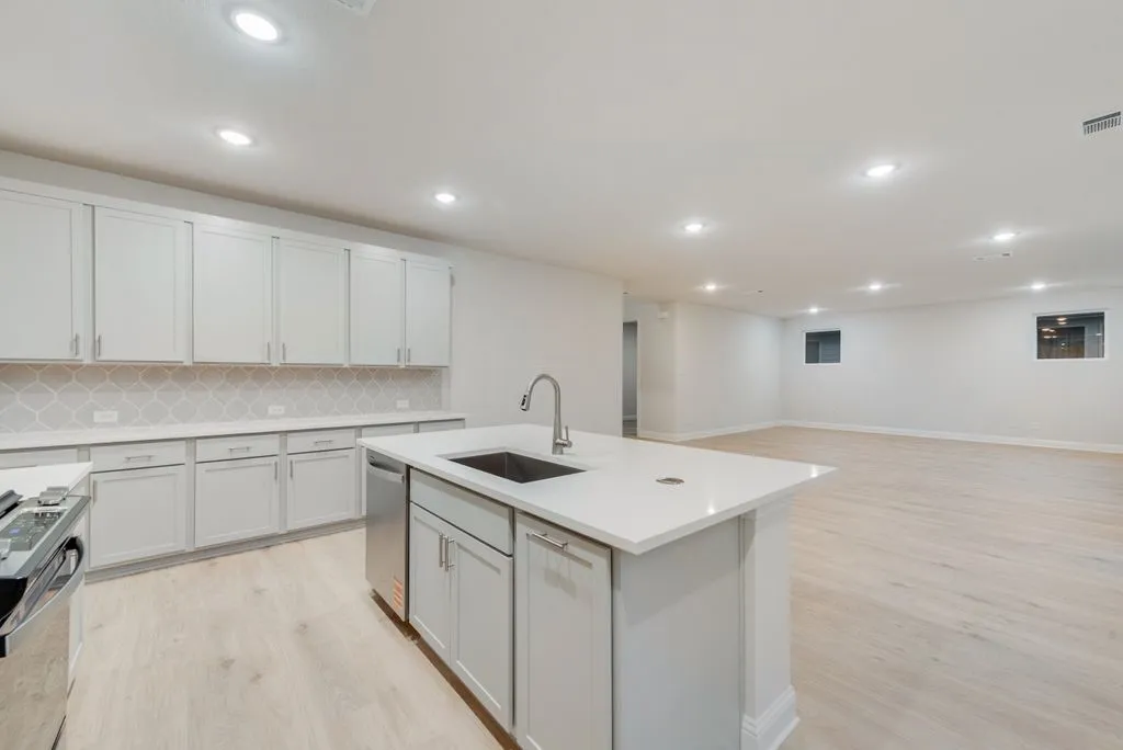 Single Family Residence For Sale in Tarrant County , 517 Marcus Lane, Crowley, Texas 76036, 4 Bedroom, 3 Bathroom, 2 Garage spaces, 2,912 Sqft, built in 2026, New Construction - Complete, mls#21195874, Real Estate Agent in Crowley, Homes For Sale in Tarrant county, Homes For Sale in Crowley, Realtor in Crowley Texas, Real Estate Brokerage Independent Realty Texas, Luminita Cordes Realtor