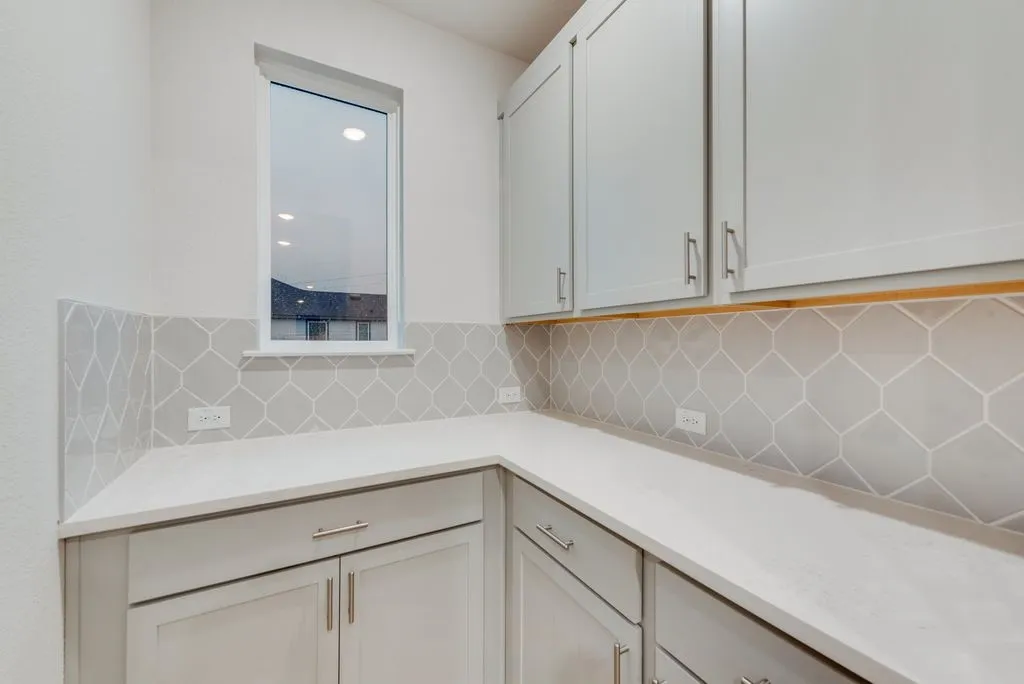 Single Family Residence For Sale in Tarrant County , 517 Marcus Lane, Crowley, Texas 76036, 4 Bedroom, 3 Bathroom, 2 Garage spaces, 2,912 Sqft, built in 2026, New Construction - Complete, mls#21195874, Real Estate Agent in Crowley, Homes For Sale in Tarrant county, Homes For Sale in Crowley, Realtor in Crowley Texas, Real Estate Brokerage Independent Realty Texas, Luminita Cordes Realtor