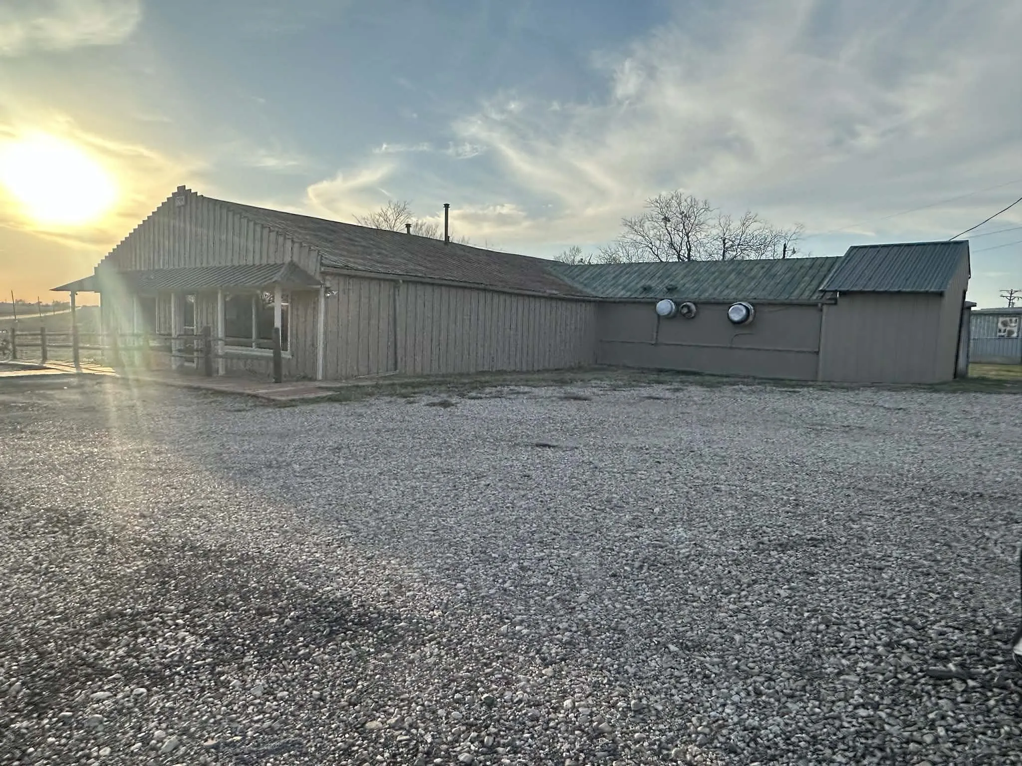 Business For Sale in Fannin County , 1502 W Main St Street, Honey Grove, Texas 75446, 0, 0, Garage spaces, 0 Sqft, built in 1940, Preowned, mls#21195950, Real Estate Agent in Honey Grove, Homes For Sale in Fannin county, Homes For Sale in Honey Grove, Realtor in Honey Grove Texas, Real Estate Brokerage Independent Realty Texas, Luminita Cordes Realtor