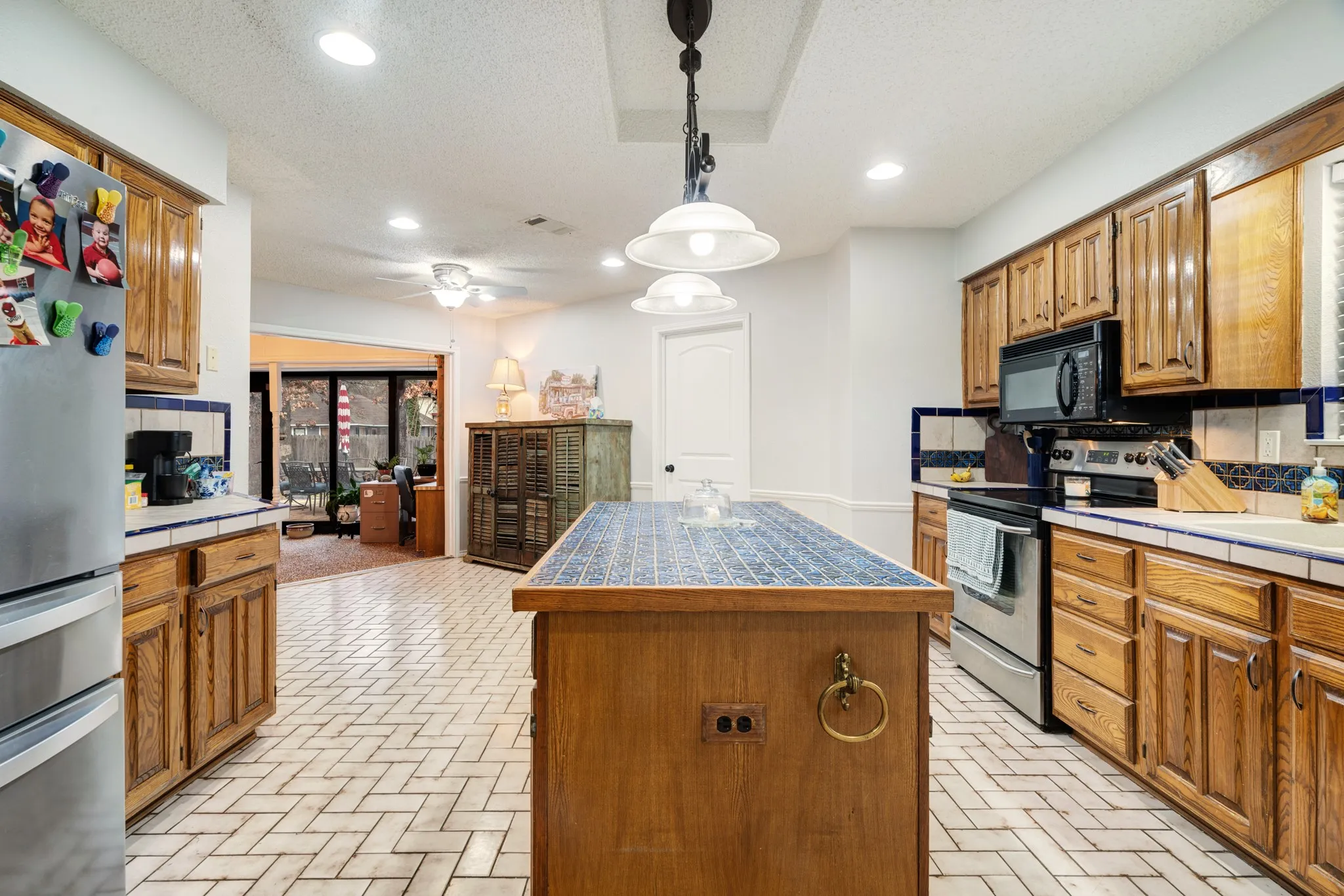Single Family Residence For Sale in Lamar County , 4145 Sleepy Hollow, Reno, Texas 75462, 3 Bedroom, 2 Bathroom, 2 Garage spaces, 2,377 Sqft, built in 0, mls#21195790, Real Estate Agent in Reno, Homes For Sale in Lamar county, Homes For Sale in Reno, Realtor in Reno Texas, Real Estate Brokerage Independent Realty Texas, Luminita Cordes Realtor