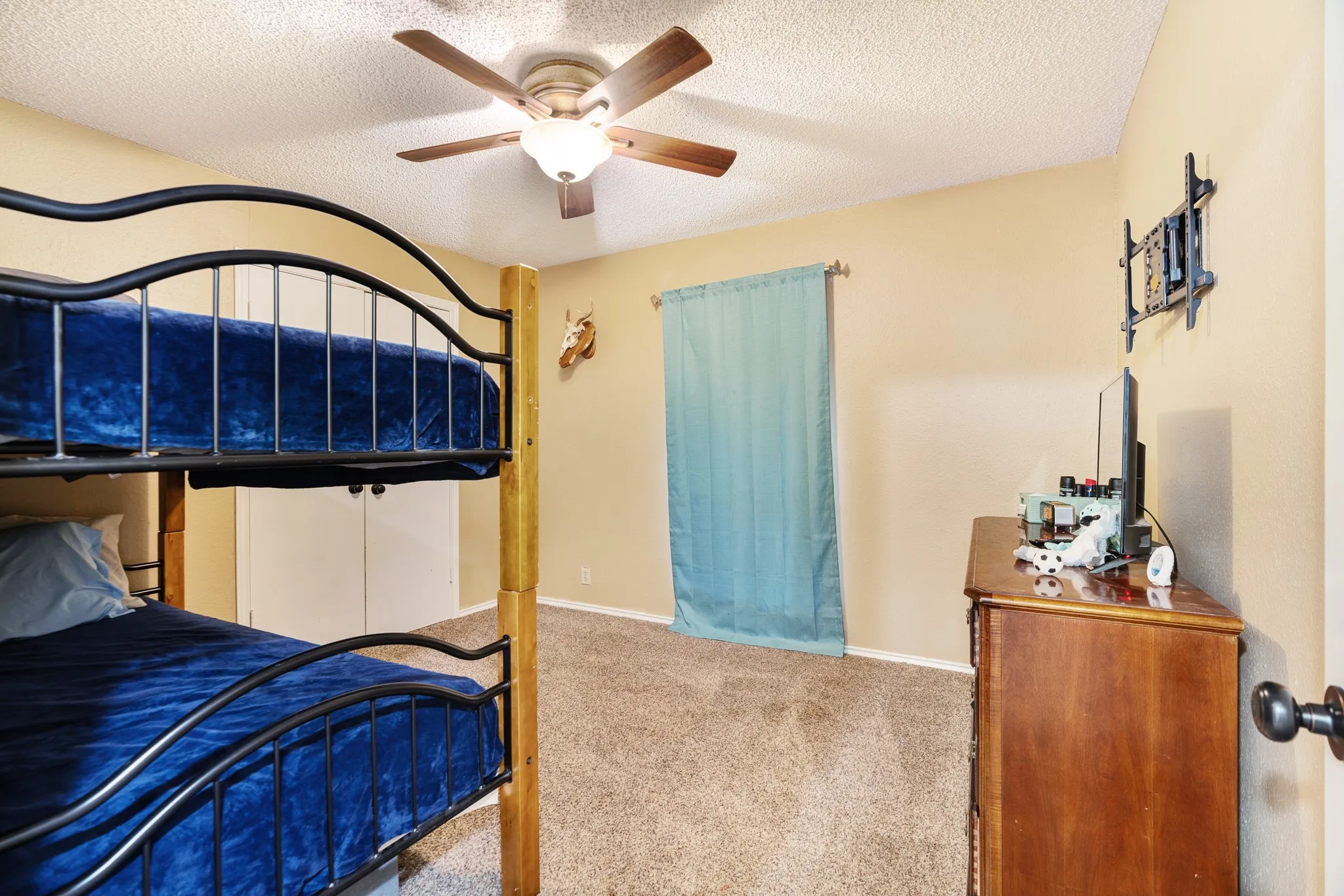 Single Family Residence For Sale in Lamar County , 4145 Sleepy Hollow, Reno, Texas 75462, 3 Bedroom, 2 Bathroom, 2 Garage spaces, 2,377 Sqft, built in 0, mls#21195790, Real Estate Agent in Reno, Homes For Sale in Lamar county, Homes For Sale in Reno, Realtor in Reno Texas, Real Estate Brokerage Independent Realty Texas, Luminita Cordes Realtor