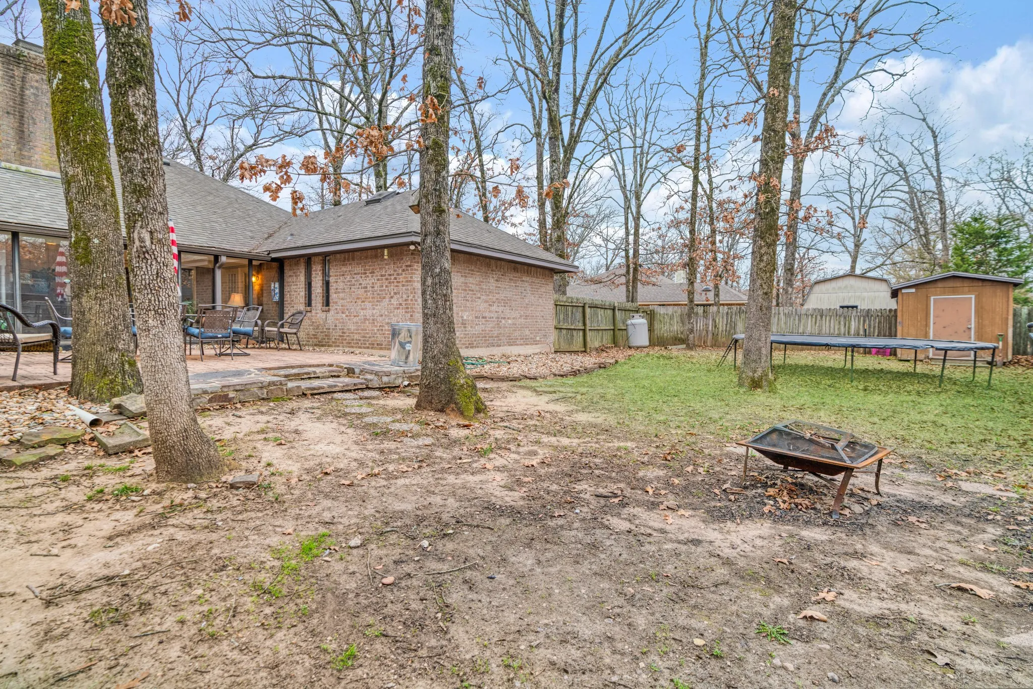 Single Family Residence For Sale in Lamar County , 4145 Sleepy Hollow, Reno, Texas 75462, 3 Bedroom, 2 Bathroom, 2 Garage spaces, 2,377 Sqft, built in 0, mls#21195790, Real Estate Agent in Reno, Homes For Sale in Lamar county, Homes For Sale in Reno, Realtor in Reno Texas, Real Estate Brokerage Independent Realty Texas, Luminita Cordes Realtor