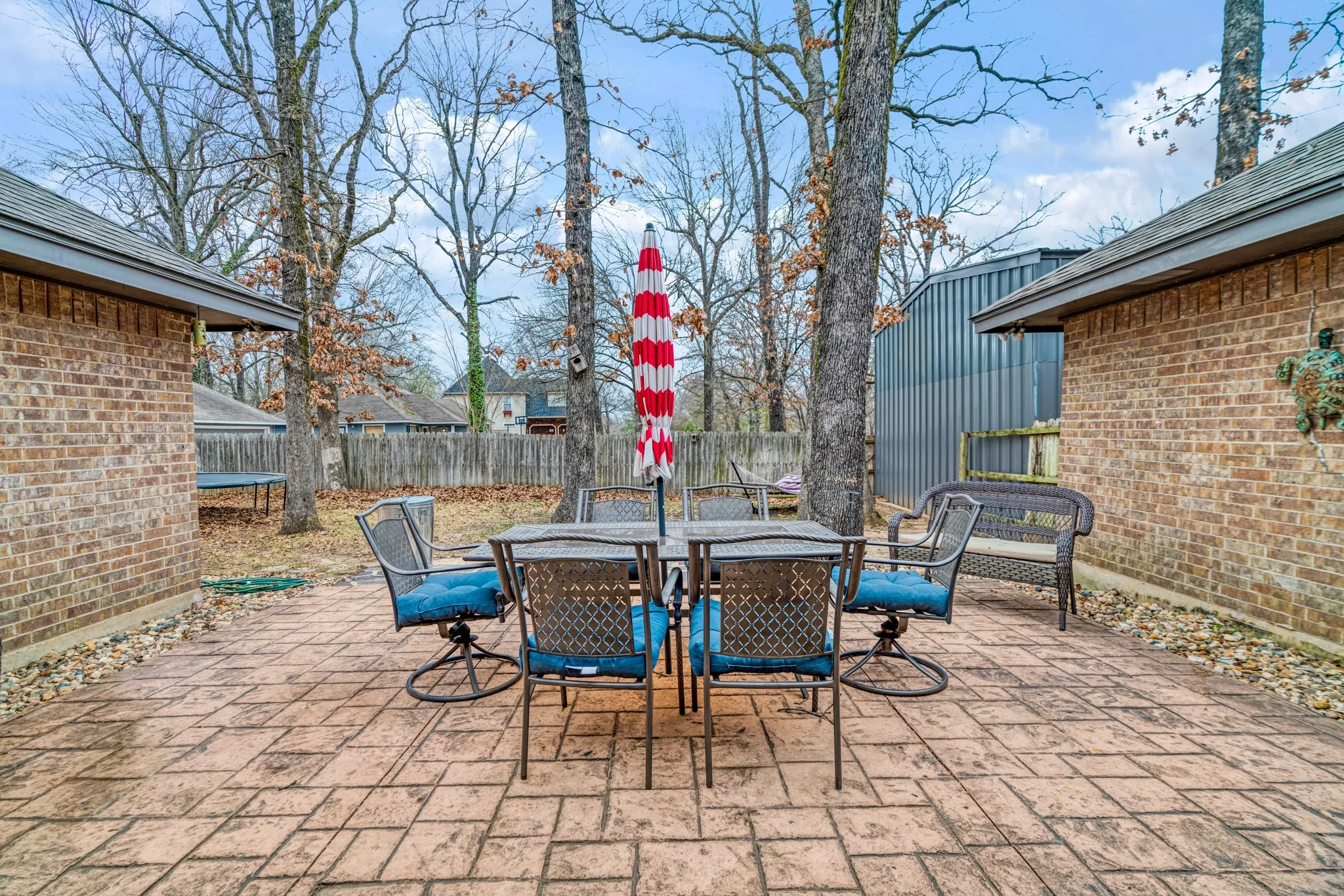 Single Family Residence For Sale in Lamar County , 4145 Sleepy Hollow, Reno, Texas 75462, 3 Bedroom, 2 Bathroom, 2 Garage spaces, 2,377 Sqft, built in 0, mls#21195790, Real Estate Agent in Reno, Homes For Sale in Lamar county, Homes For Sale in Reno, Realtor in Reno Texas, Real Estate Brokerage Independent Realty Texas, Luminita Cordes Realtor