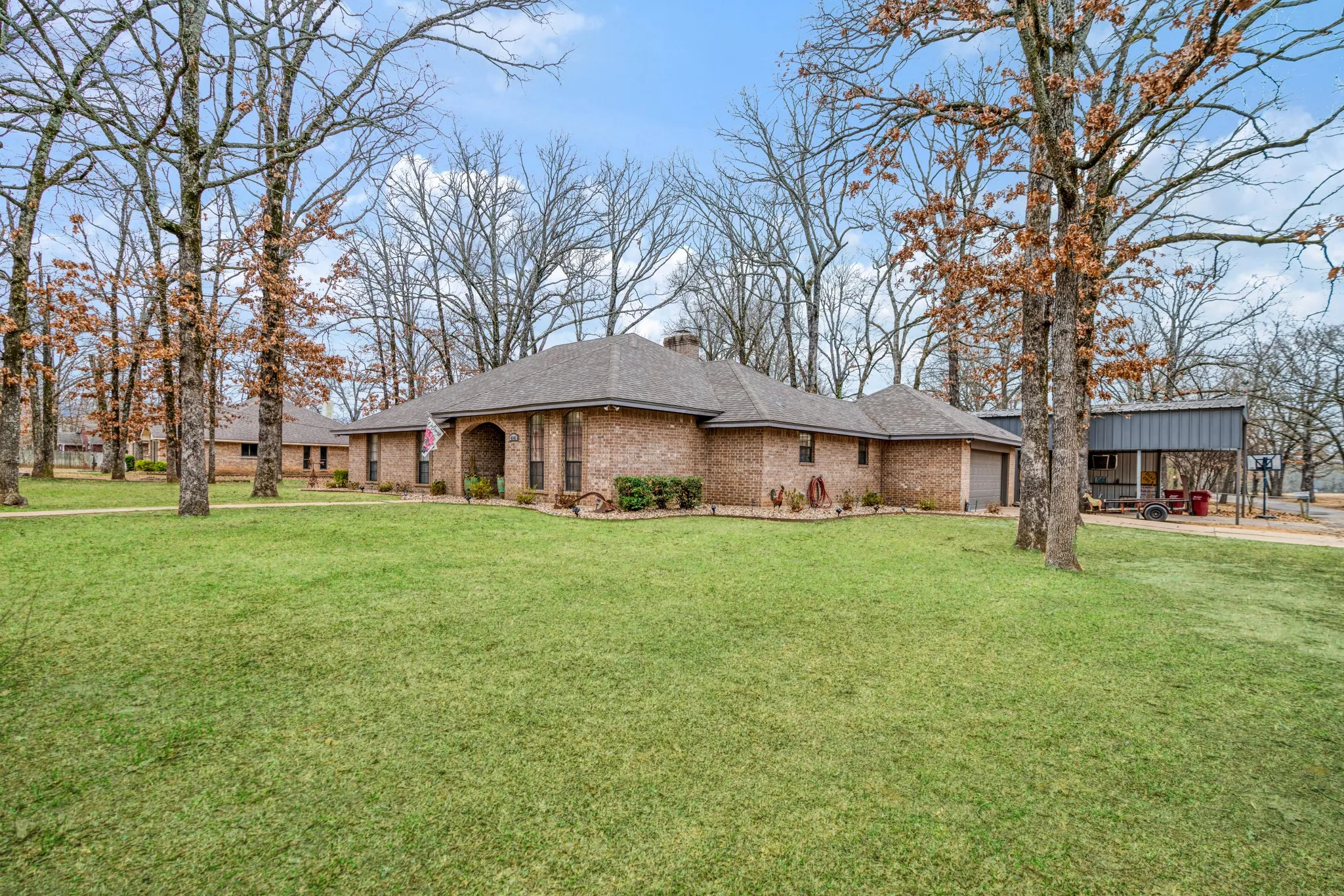 Single Family Residence For Sale in Lamar County , 4145 Sleepy Hollow, Reno, Texas 75462, 3 Bedroom, 2 Bathroom, 2 Garage spaces, 2,377 Sqft, built in 0, mls#21195790, Real Estate Agent in Reno, Homes For Sale in Lamar county, Homes For Sale in Reno, Realtor in Reno Texas, Real Estate Brokerage Independent Realty Texas, Luminita Cordes Realtor