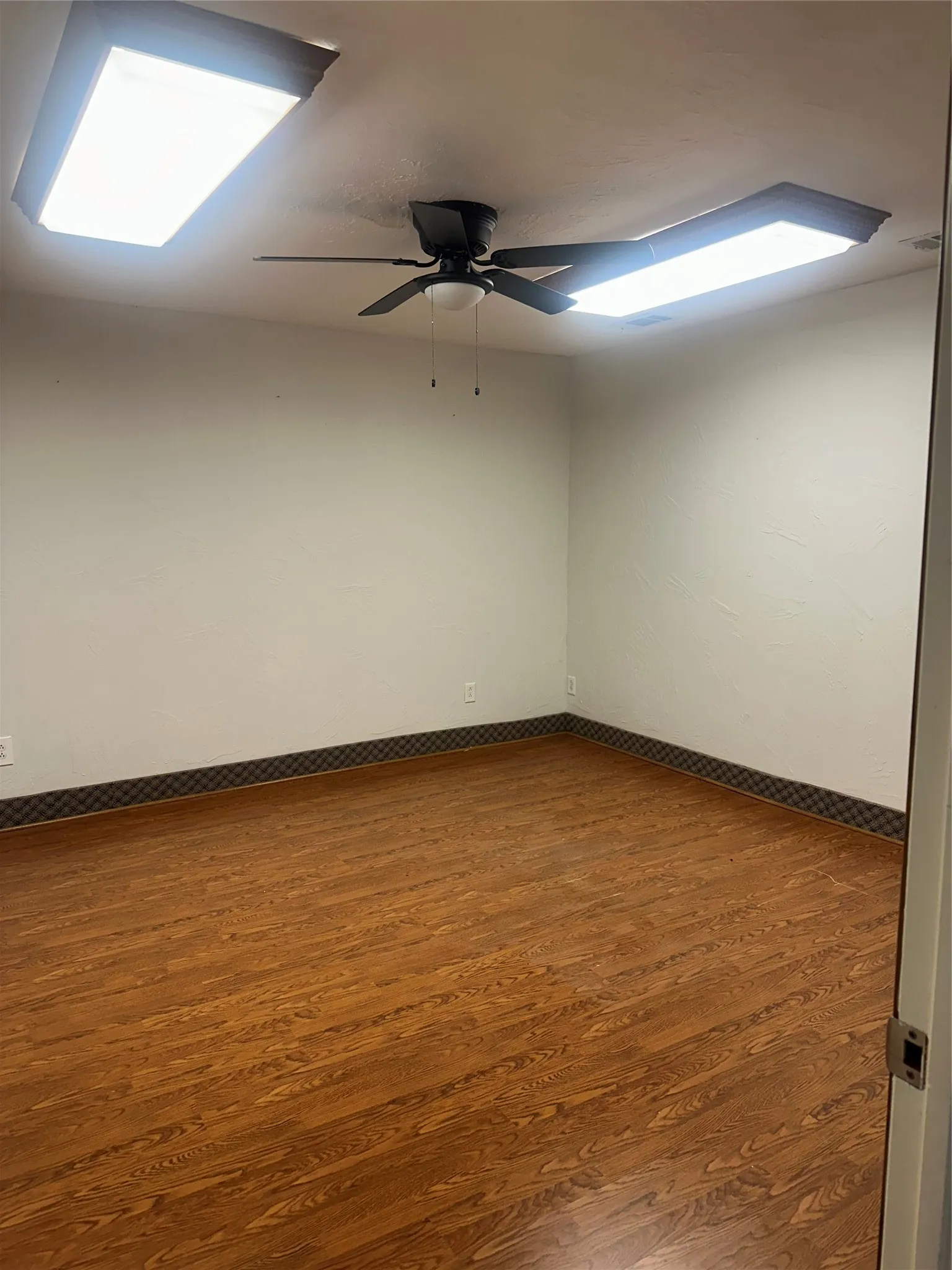 Office For Rent in Dallas County , 501 W Main Street 100, Mesquite, Texas 75149, 0, 0, Garage spaces, 0 Sqft, built in 1984, Preowned, mls#21190083, Real Estate Agent in Mesquite, Homes For Rent in Dallas county, Homes For Rent in Mesquite, Realtor in Mesquite Texas, Real Estate Brokerage Independent Realty Texas, Luminita Cordes Realtor