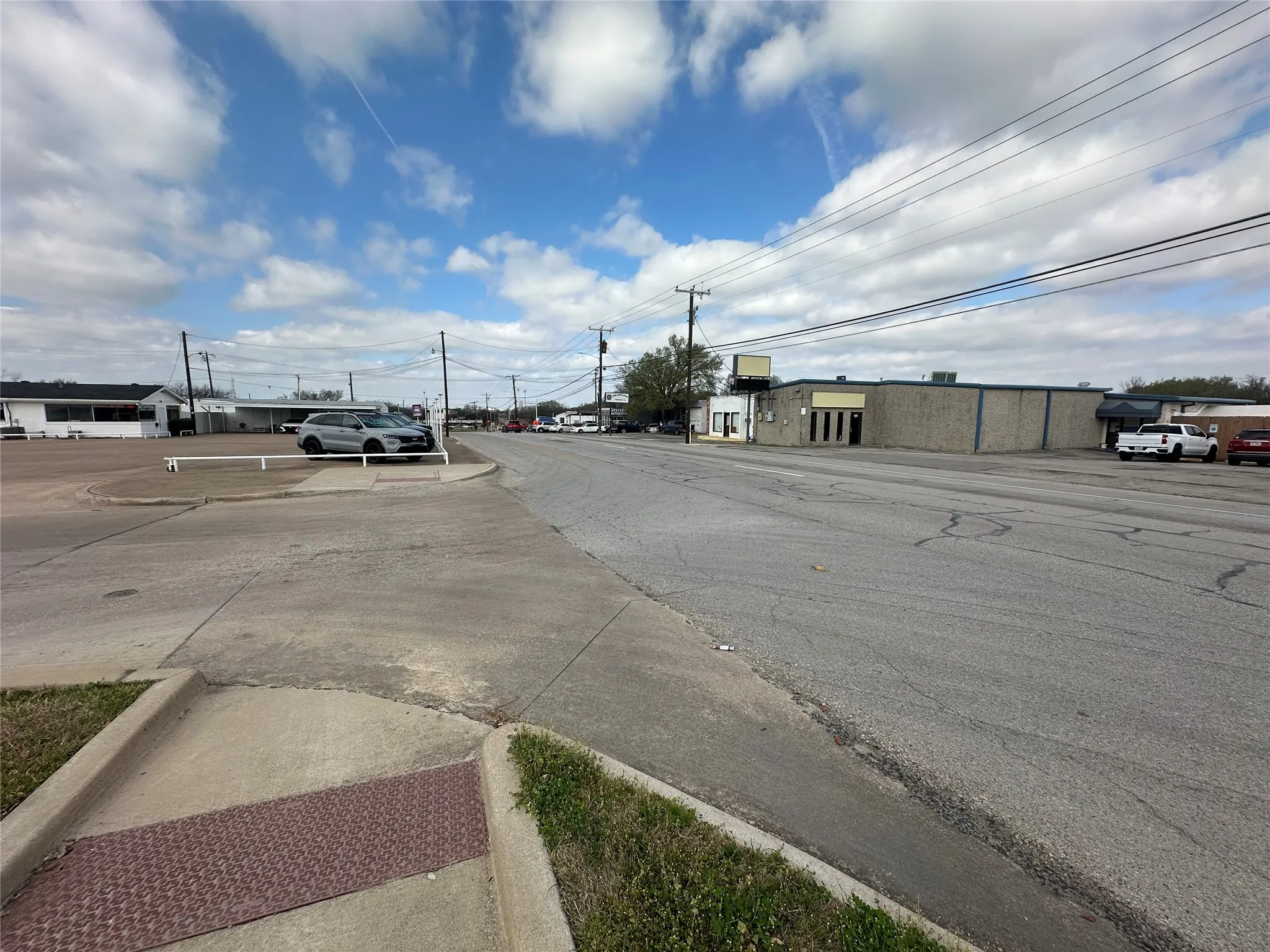 View of the building across Main Street.  Note the cut through to get to Davis Street going towards Downtown area of Mesquite.