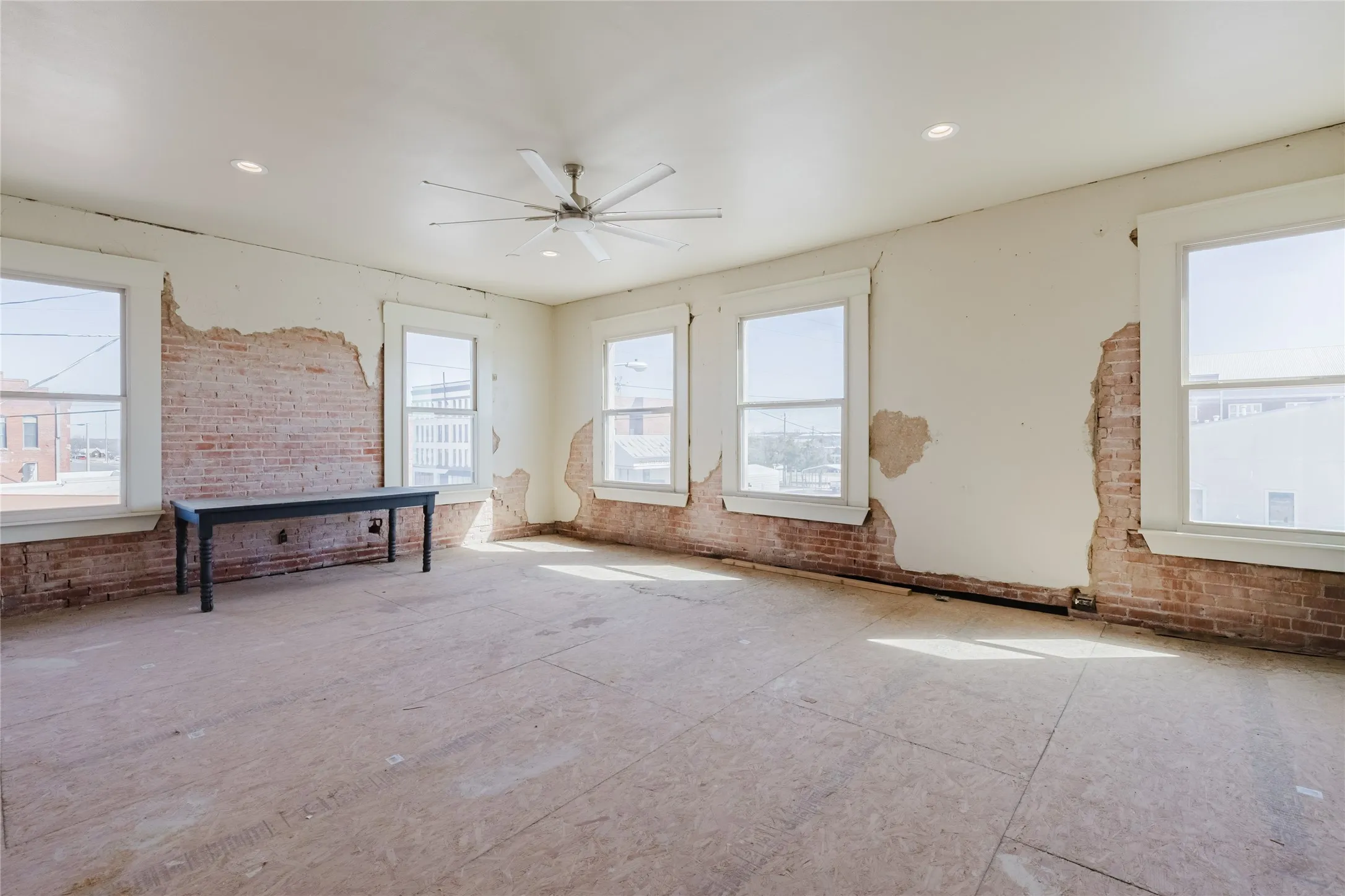 Warehouse For Sale in Eastland County , 200 A W 8th Street, Cisco, Texas 76437, 0, 0, Garage spaces, 0 Sqft, built in 1930, Preowned, mls#21196146, Real Estate Agent in Cisco, Homes For Sale in Eastland county, Homes For Sale in Cisco, Realtor in Cisco Texas, Real Estate Brokerage Independent Realty Texas, Luminita Cordes Realtor