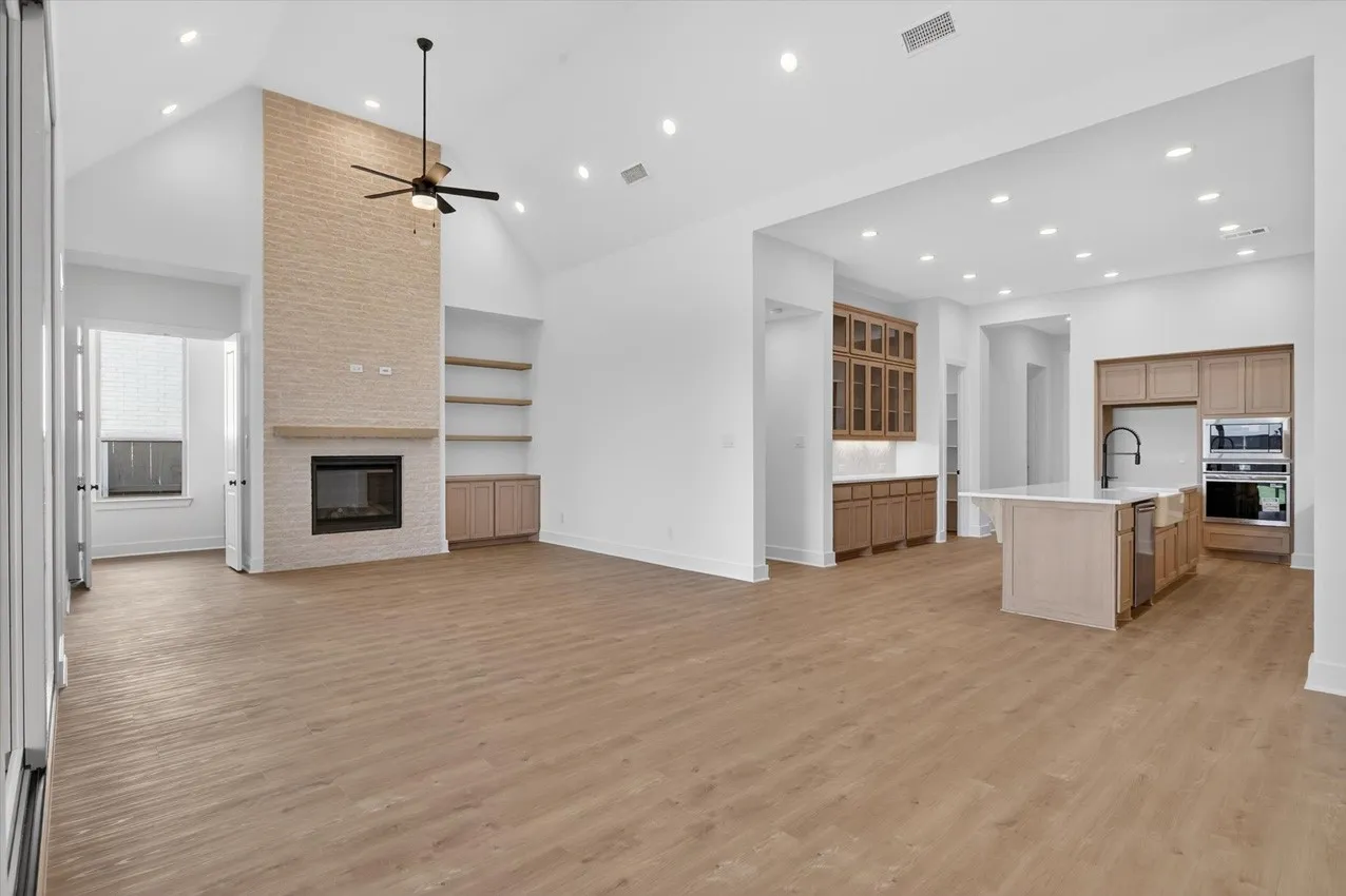 Single Family Residence For Sale in Ellis County , 3591 Redbud Flower Trail, Venus, Texas 76084, 4 Bedroom, 5 Bathroom, 3 Garage spaces, 2,918 Sqft, built in 2026, New Construction - Incomplete, mls#21195219, Real Estate Agent in Venus, Homes For Sale in Ellis county, Homes For Sale in Venus, Realtor in Venus Texas, Real Estate Brokerage Independent Realty Texas, Luminita Cordes Realtor