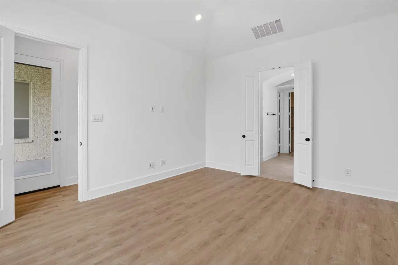 Single Family Residence For Sale in Ellis County , 3591 Redbud Flower Trail, Venus, Texas 76084, 4 Bedroom, 5 Bathroom, 3 Garage spaces, 2,918 Sqft, built in 2026, New Construction - Incomplete, mls#21195219, Real Estate Agent in Venus, Homes For Sale in Ellis county, Homes For Sale in Venus, Realtor in Venus Texas, Real Estate Brokerage Independent Realty Texas, Luminita Cordes Realtor