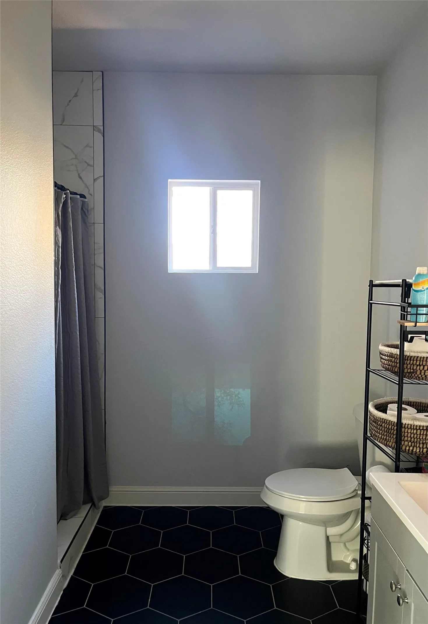 Single Family Residence For Sale in Dallas County , 127 Chamblin Drive, Cedar Hill, Texas 75104, 4 Bedroom, 4 Bathroom, 2 Garage spaces, 2,190 Sqft, built in 2023, mls#21188896, Real Estate Agent in Cedar Hill, Homes For Sale in Dallas county, Homes For Sale in Cedar Hill, Realtor in Cedar Hill Texas, Real Estate Brokerage Independent Realty Texas, Luminita Cordes Realtor